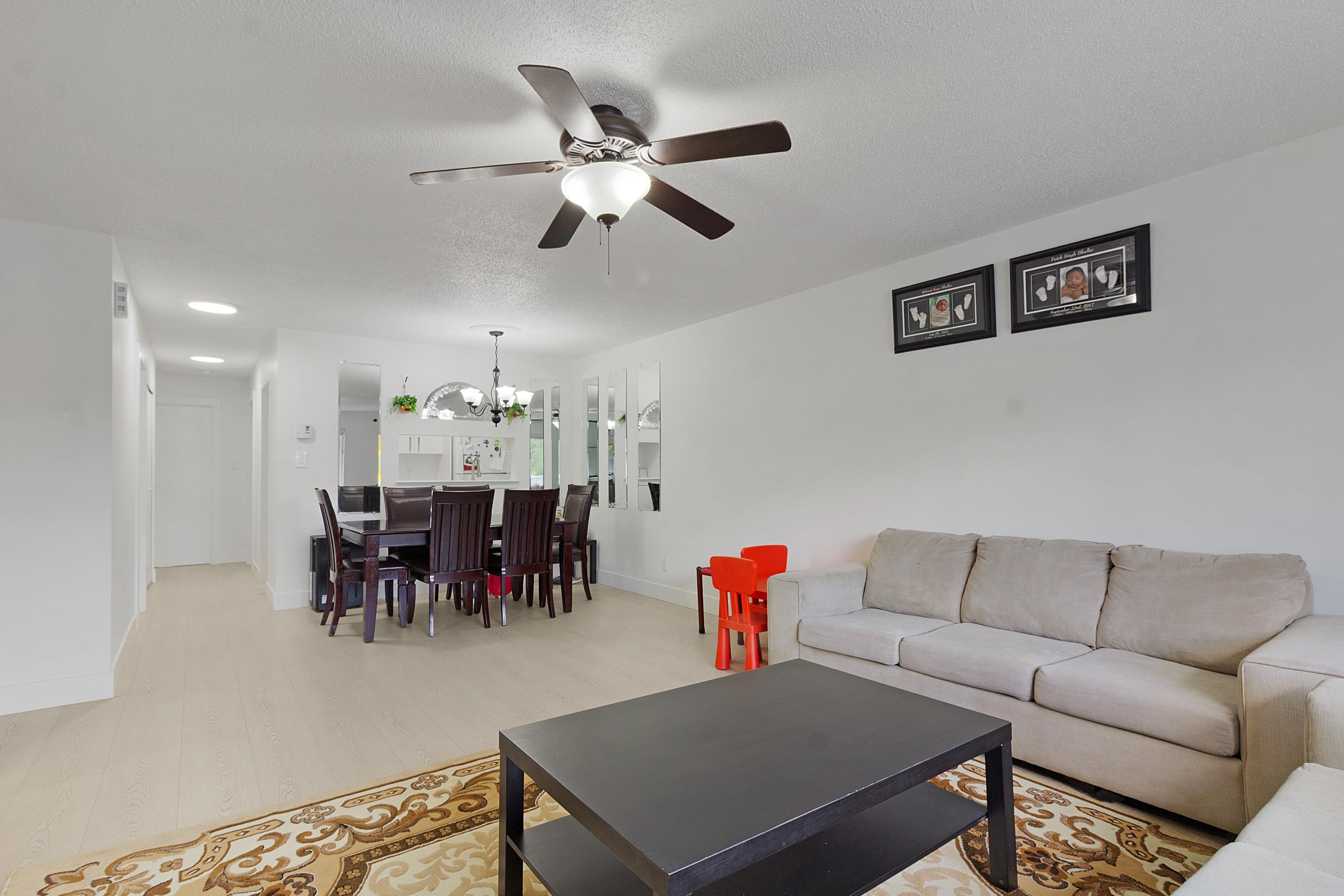 303 13955 72 AVENUE, R3095025, BC,