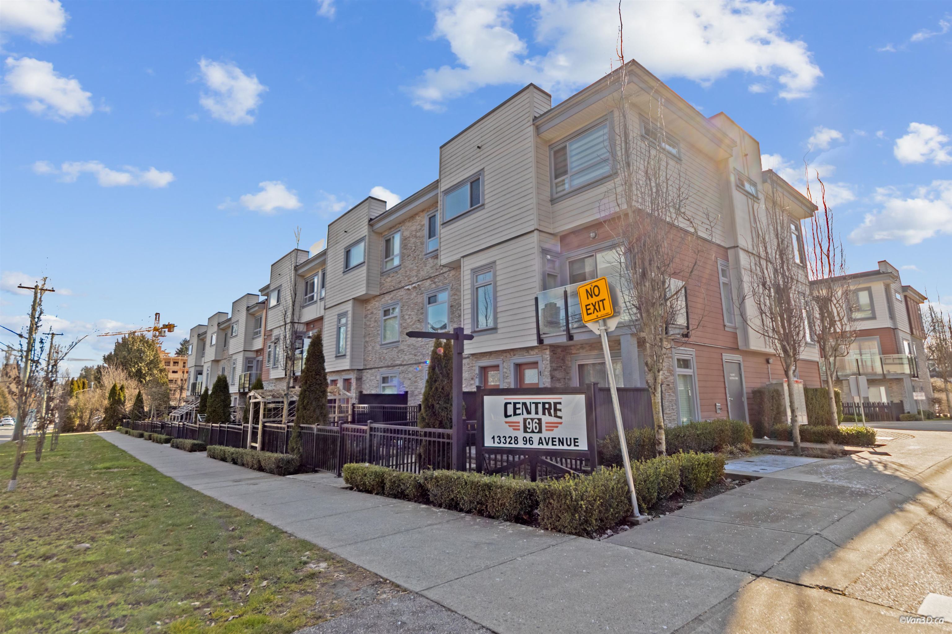 2 13328 96 AVENUE, R3095082, BC,