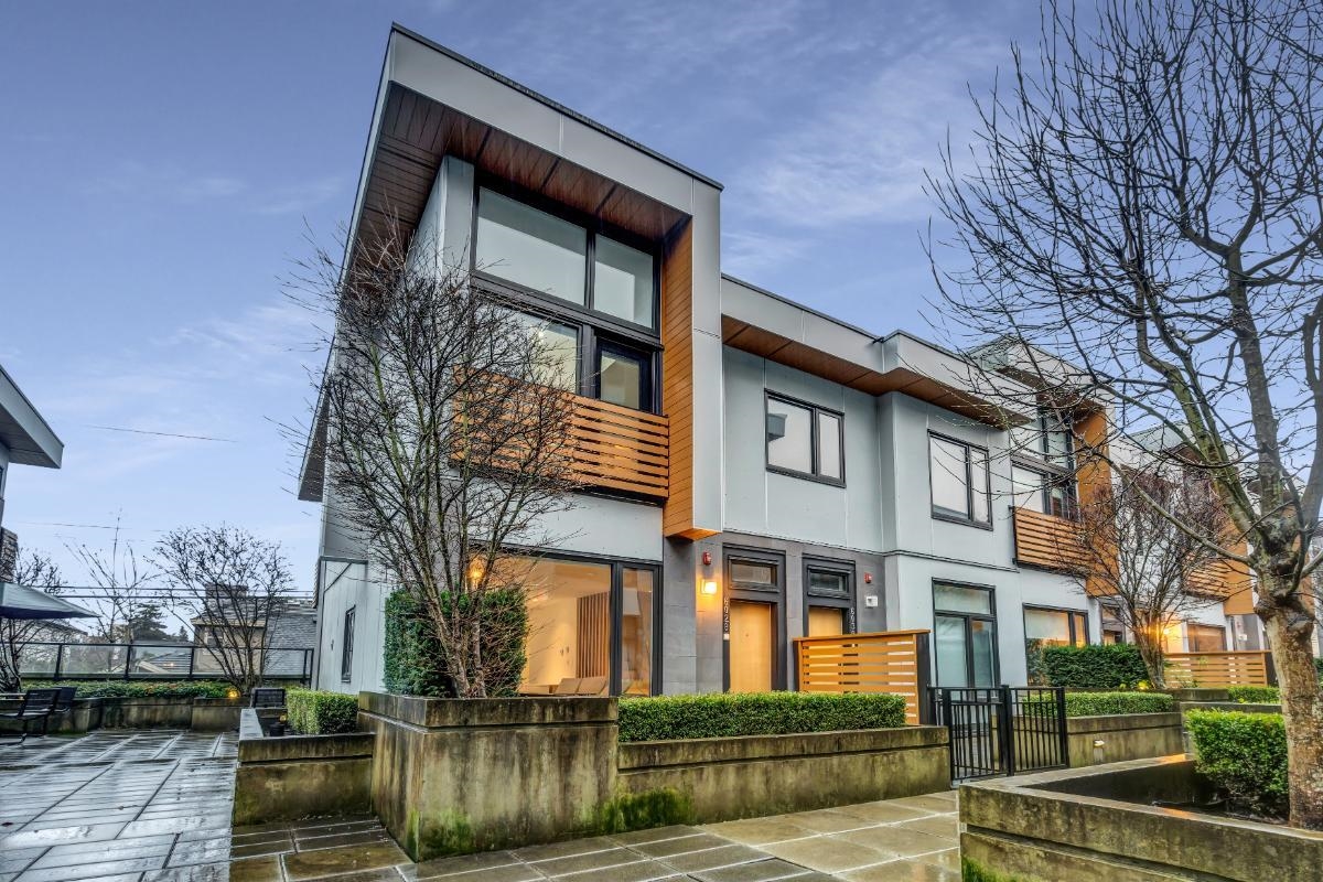 6028 OAK STREET, Vancouver BC V6M 2W2, R3095261, BC,