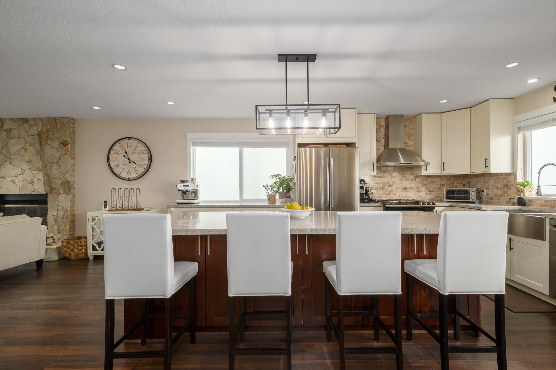 459 CARIBOO CRESCENT, Coquitlam BC V3C 4X6, R3095267, BC,