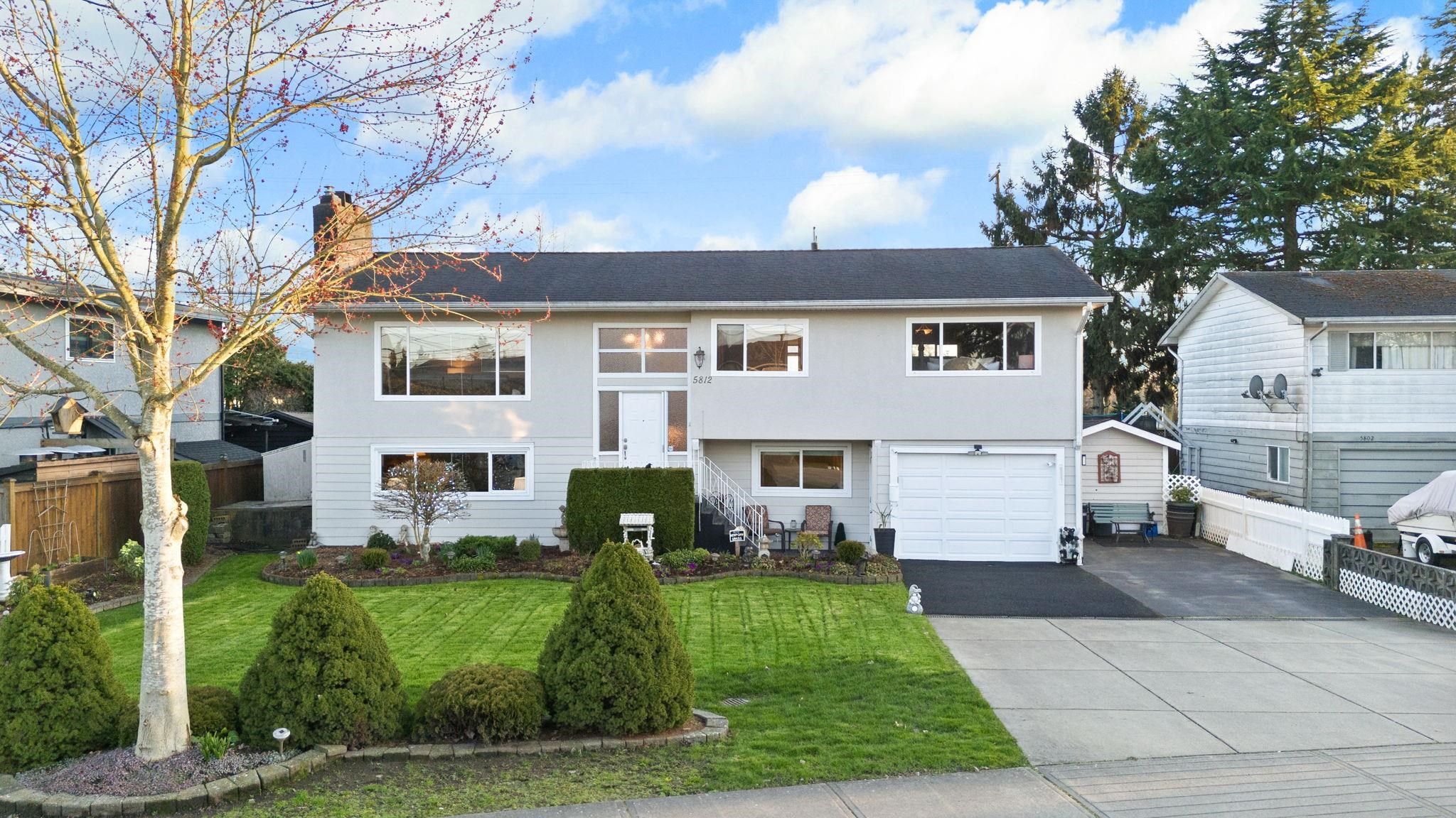 5812 48A AVENUE, Delta BC V4K 1Y4, R3095539, BC,