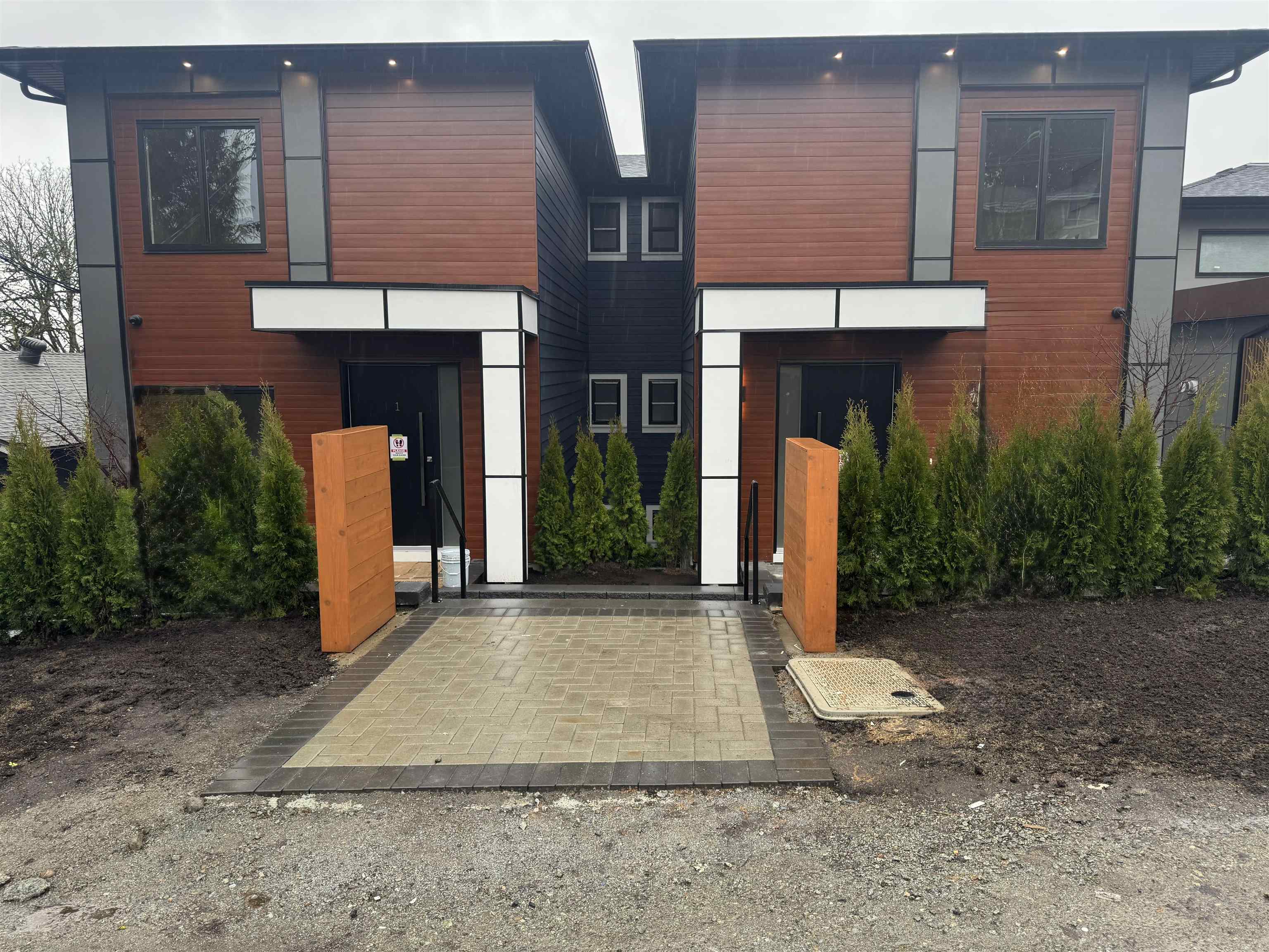 3 6176 ELGIN AVENUE, R3095569, BC,