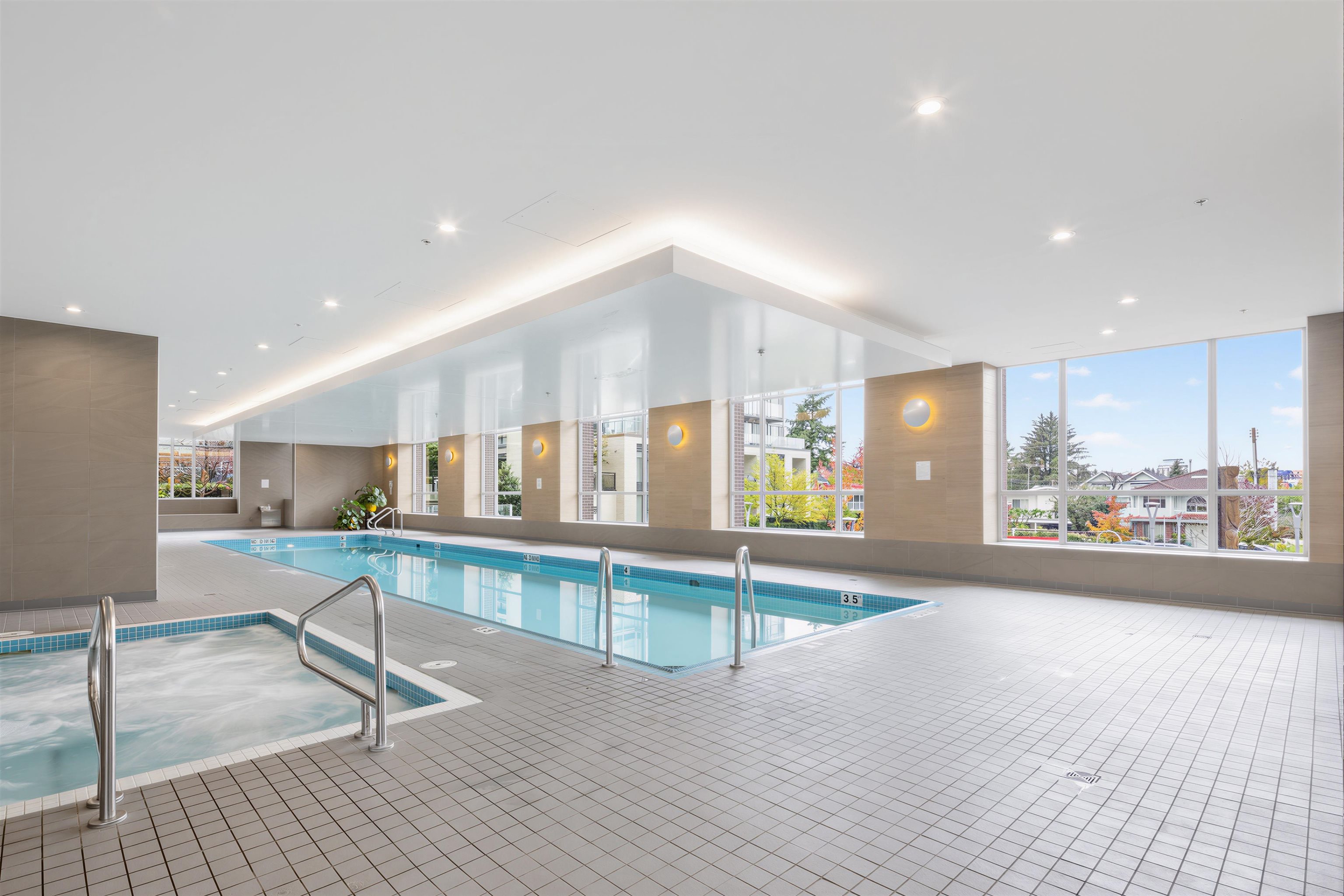 320 5665 BOUNDARY ROAD, R3095610, BC,