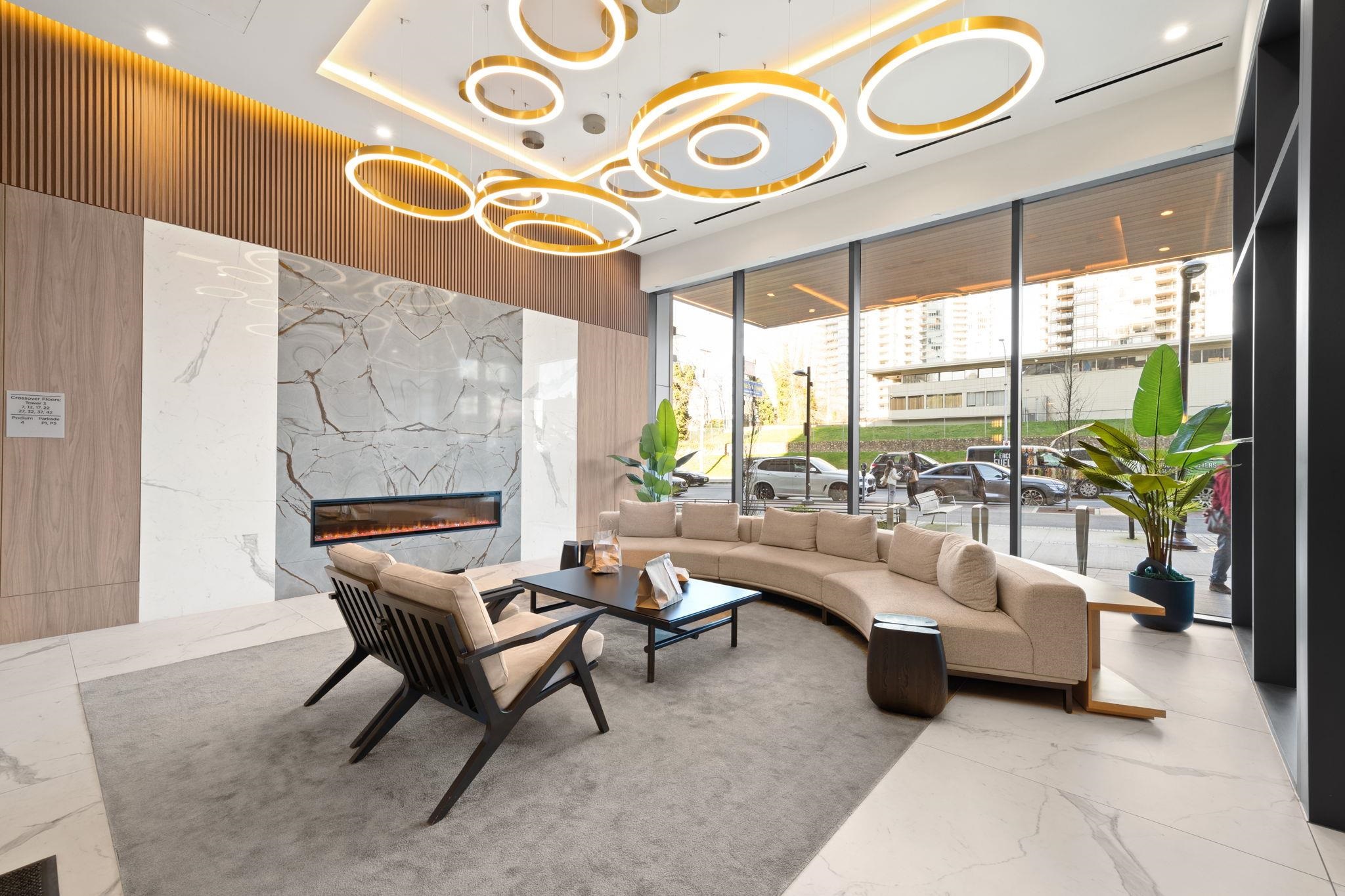 2403 4168 LOUGHEED HIGHWAY, R3095718, BC,