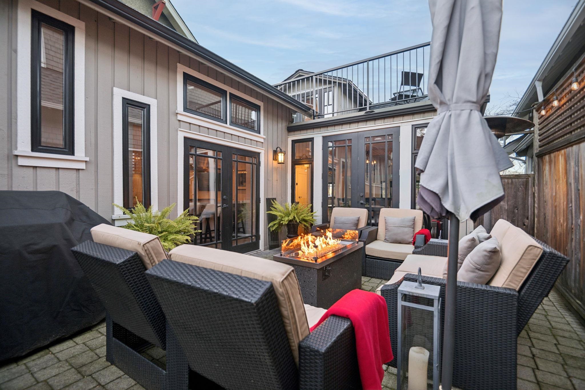 3814 W 11 AVENUE, Vancouver BC V6R 2K9, R3095735, BC,