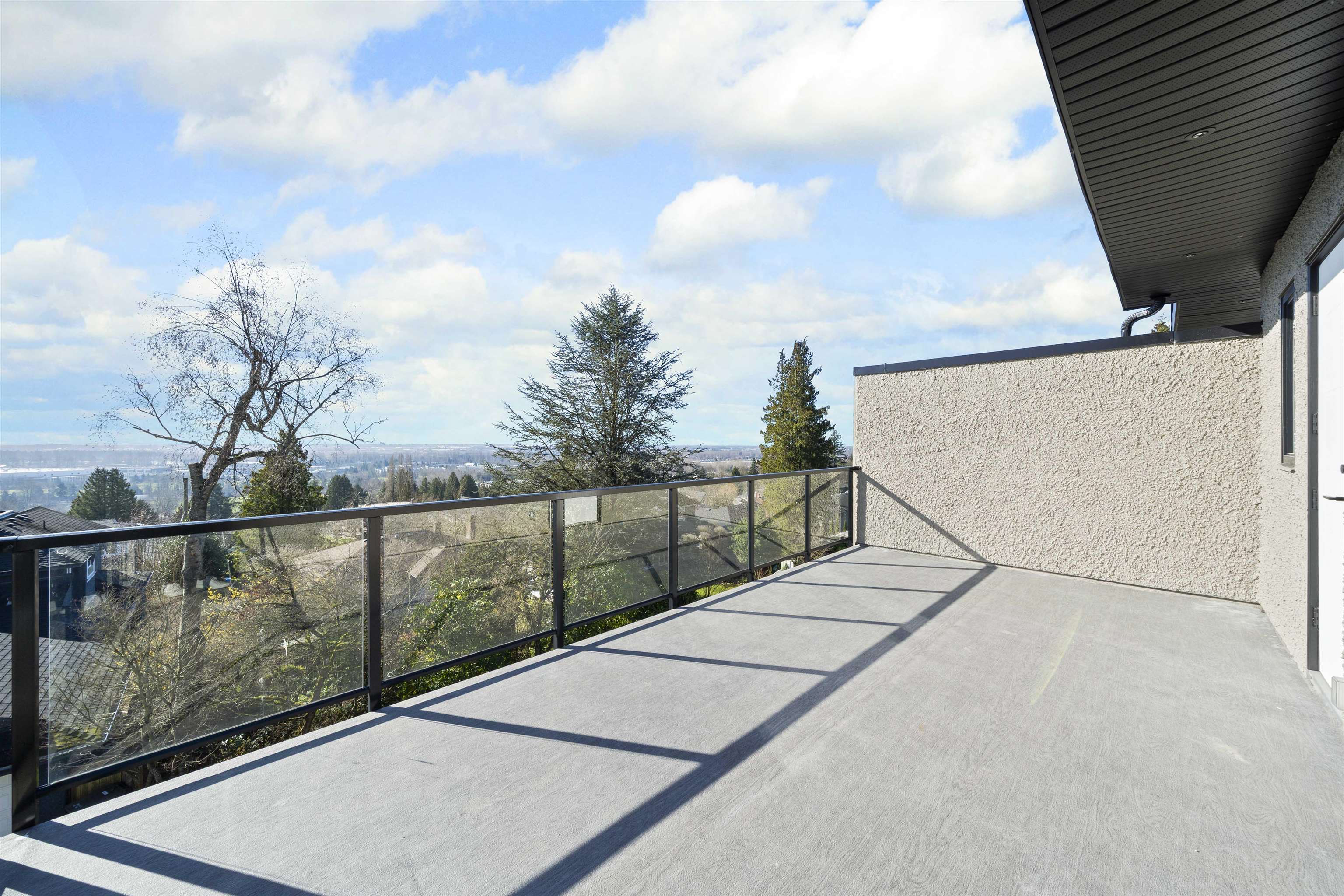 3 4558 PORTLAND STREET, R3095770, BC,