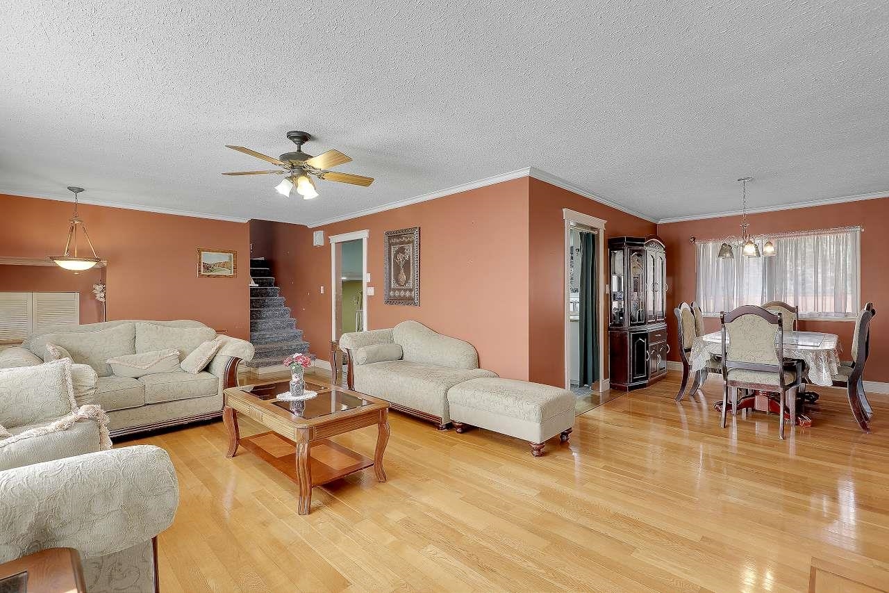 8947 URSUS CRESCENT CRESCENT, Surrey BC V3V 6L3, R3095804, BC,