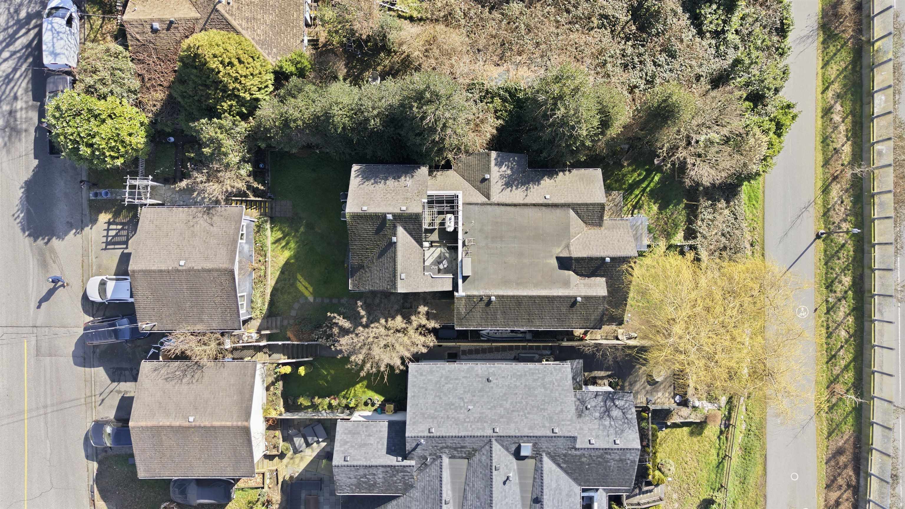 B 403 ALDER STREET, R3095917, BC,