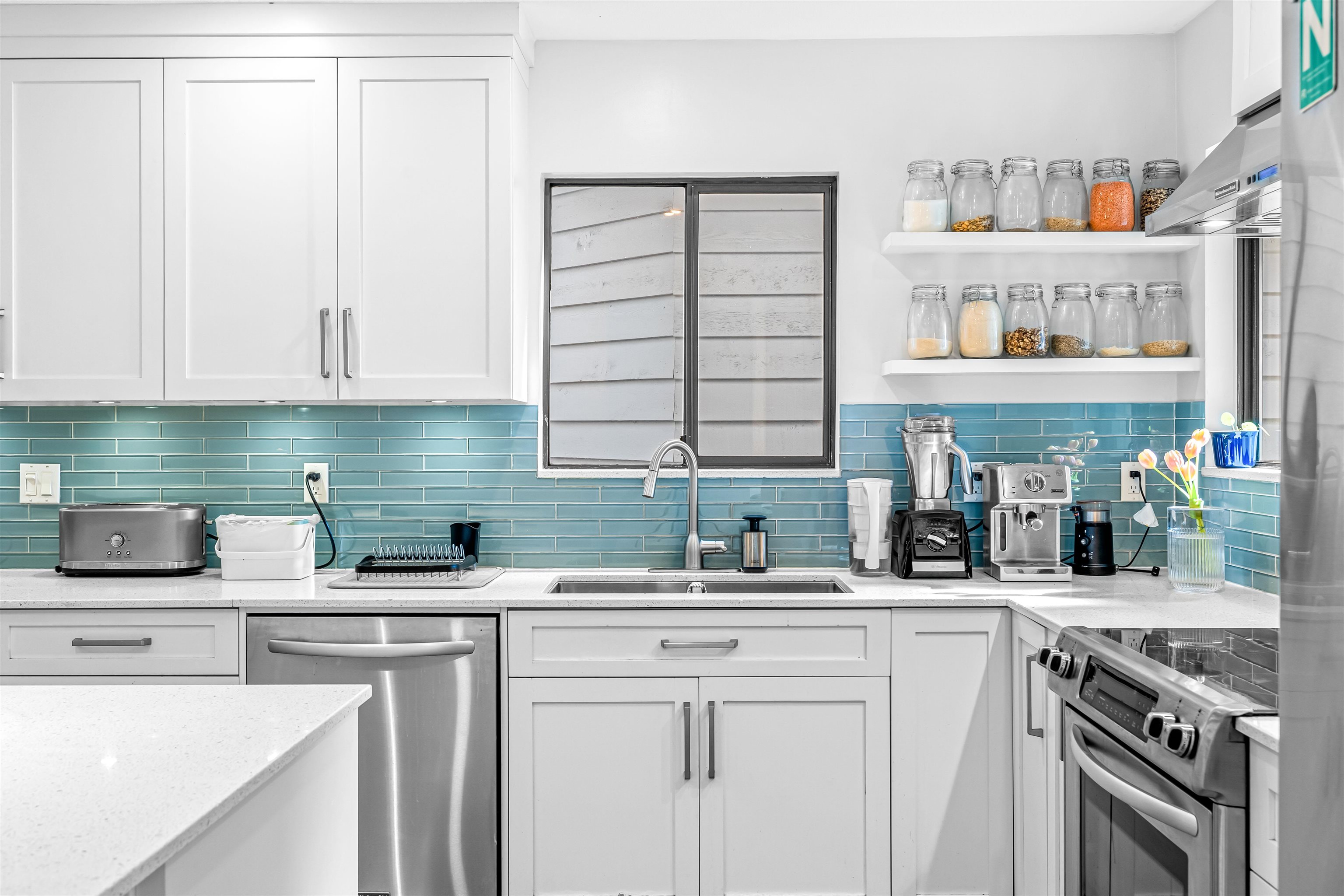 5709 OWL COURT, North Vancouver BC V7R 4V1, R3096065, BC,