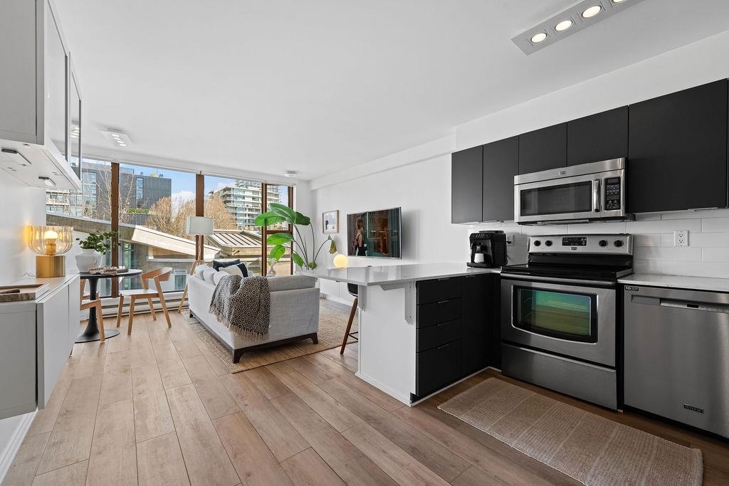 404 1633 8TH AVENUE, R3096155, BC,