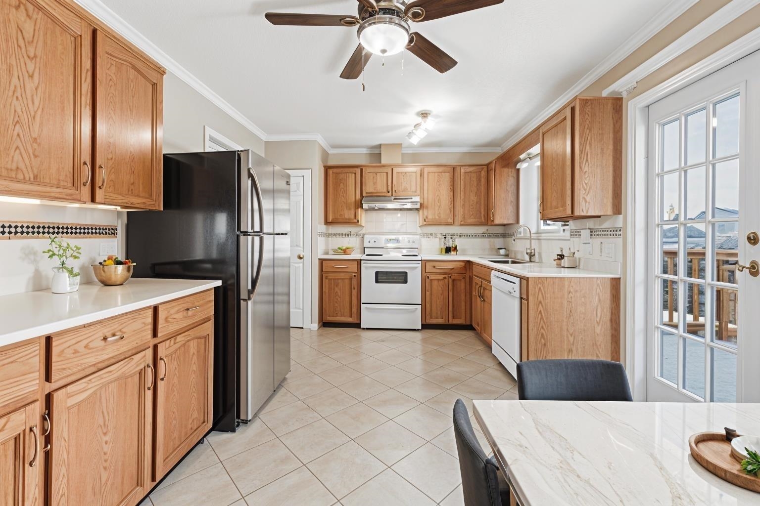 Upper level 6171 192 STREET, R3096224, BC,