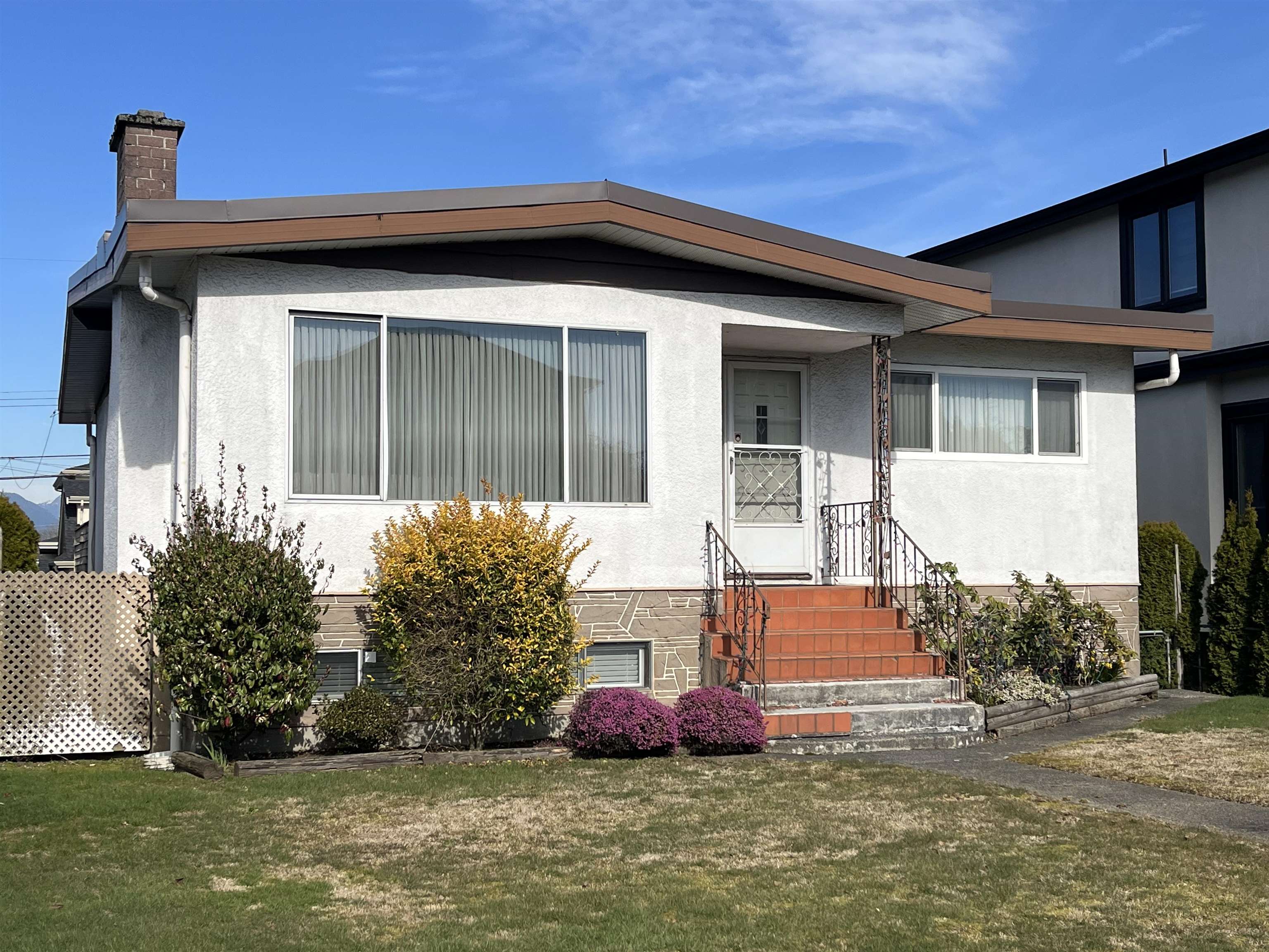 2435 E 49TH AVENUE, Vancouver BC V5S 1J3, R3096333, BC,