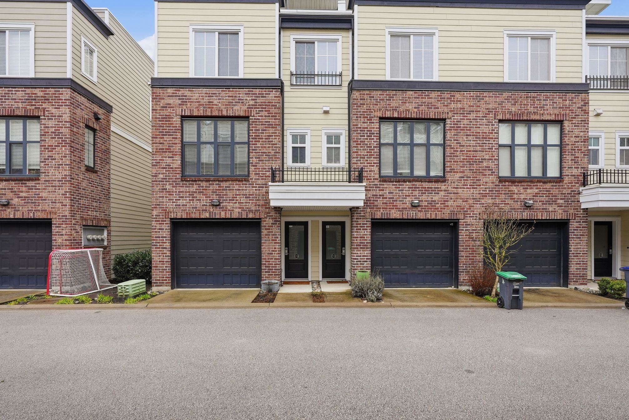 13 15588 32 AVENUE, R3096410, BC,