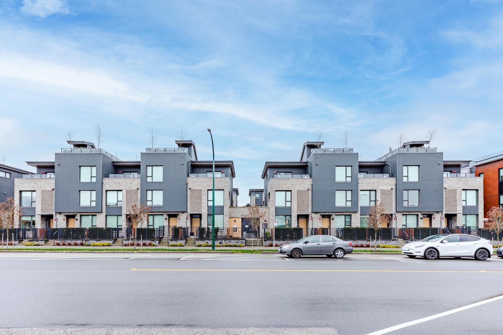 131 765 49TH AVENUE, R3096457, BC,