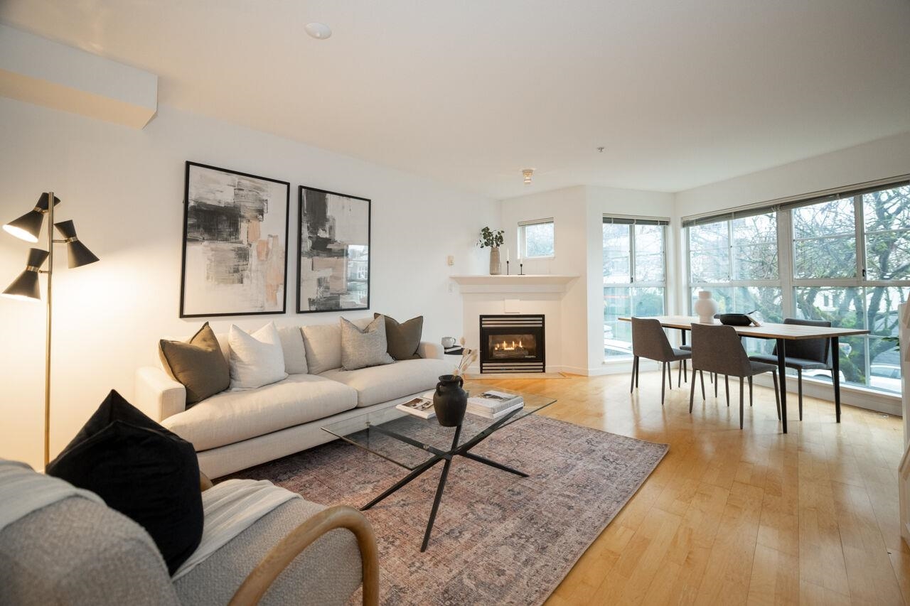 211 692 7TH AVENUE, R3096599, BC,