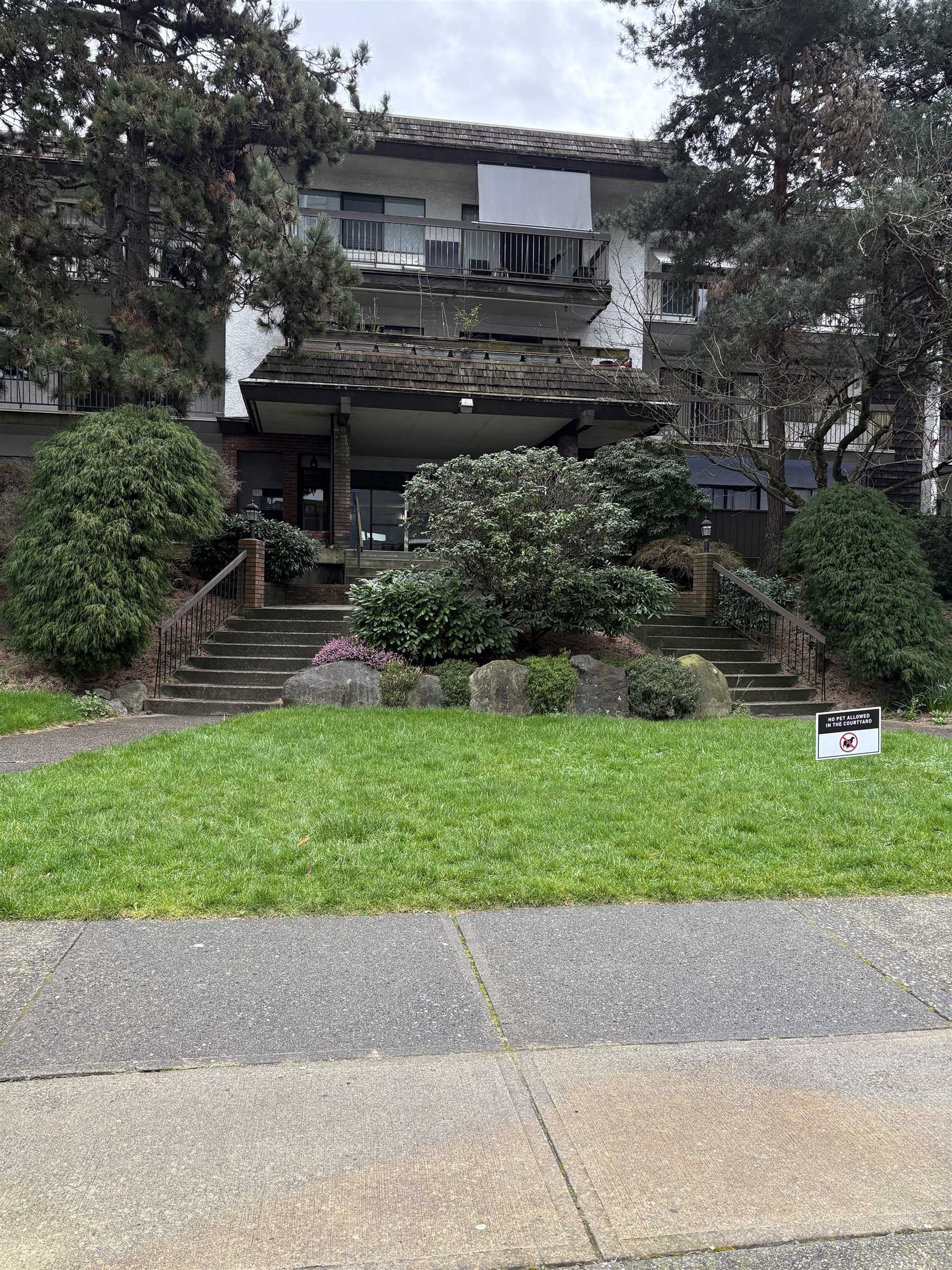 206 6560 BUSWELL STREET, R3096689, BC,