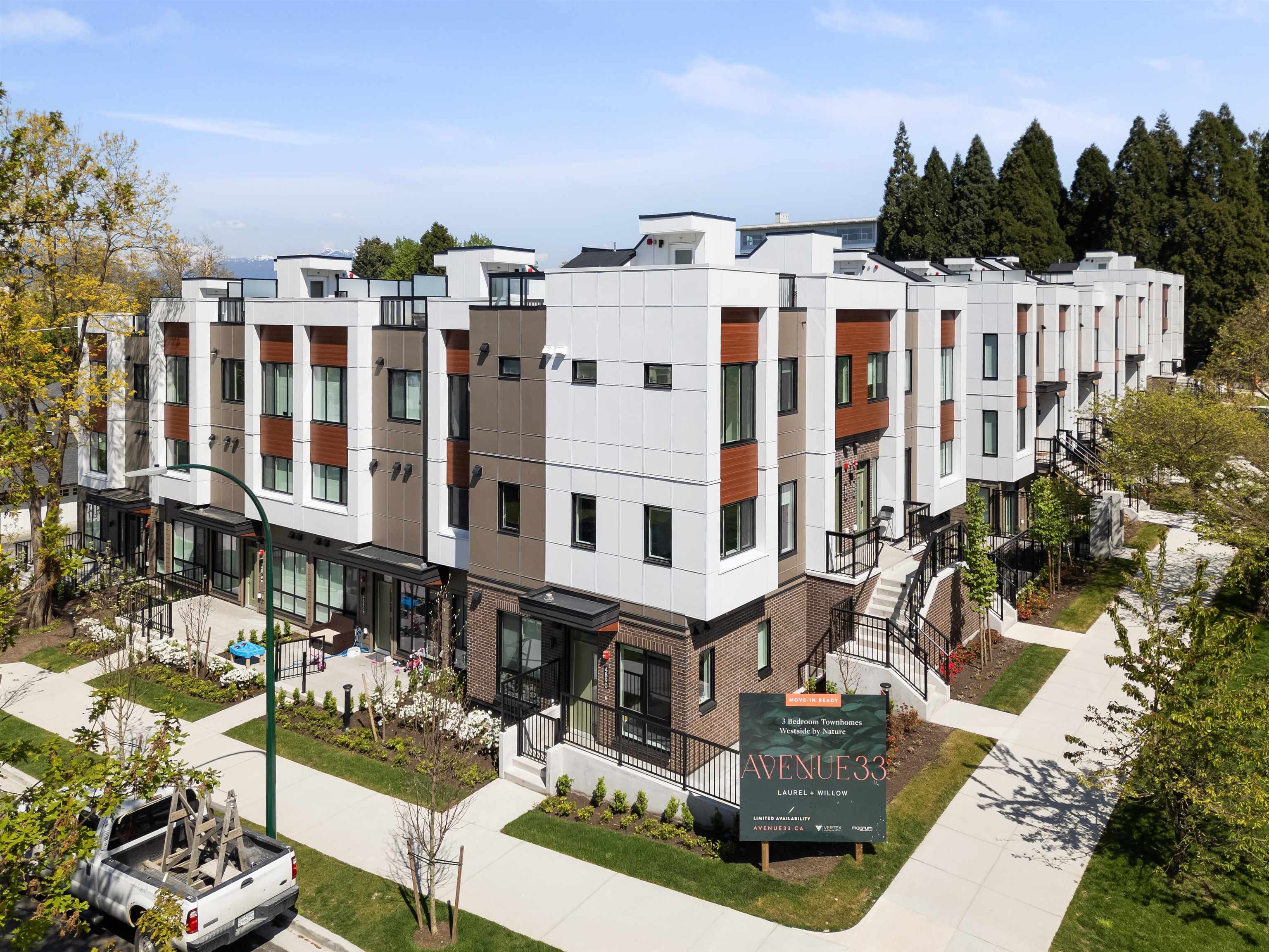 873 W 33RD AVENUE, Vancouver BC V5Z 2K5, R3096802, BC,