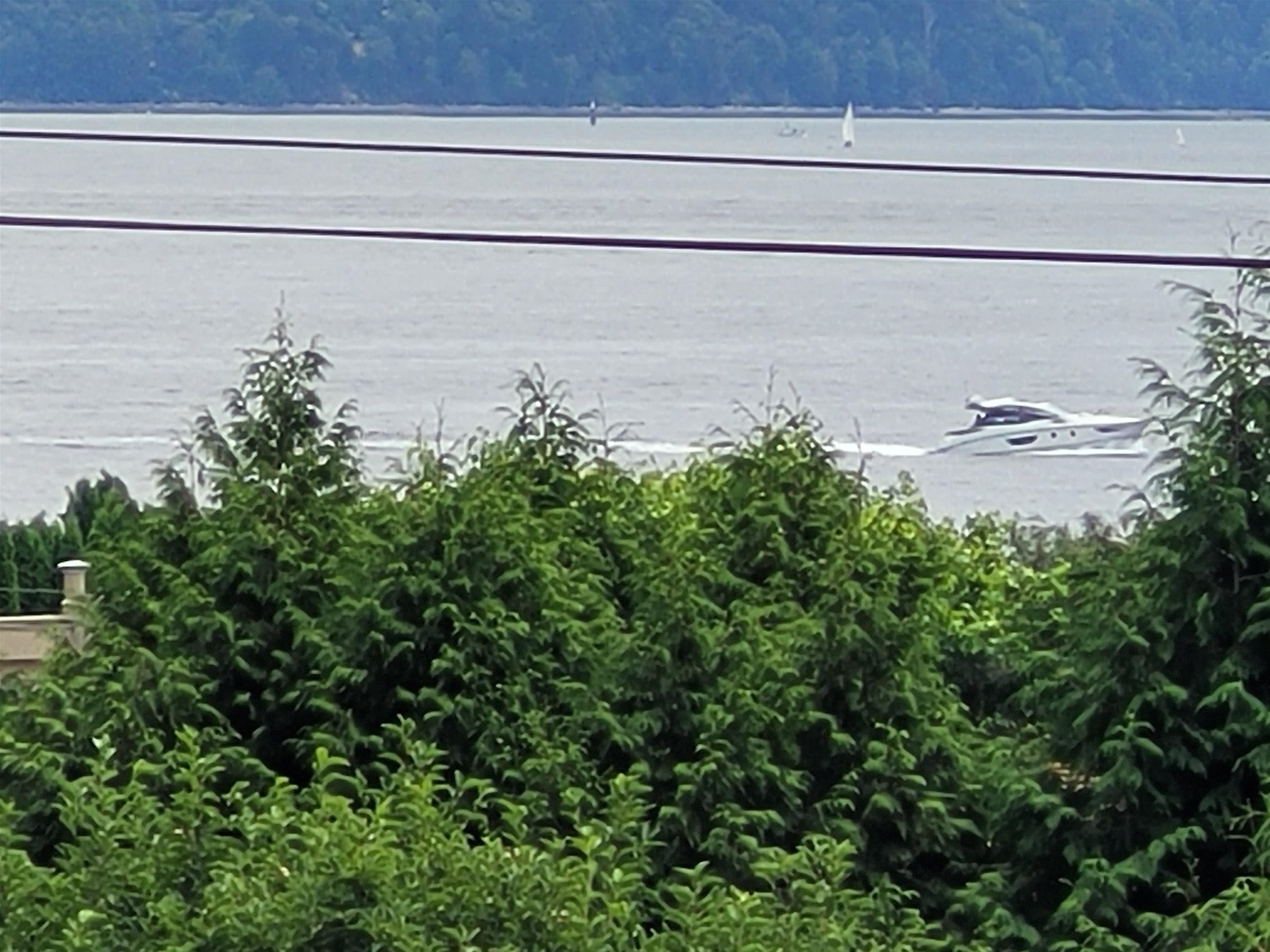 4405 MARINE DRIVE, West Vancouver BC V7W 1N8, R3096897, BC,