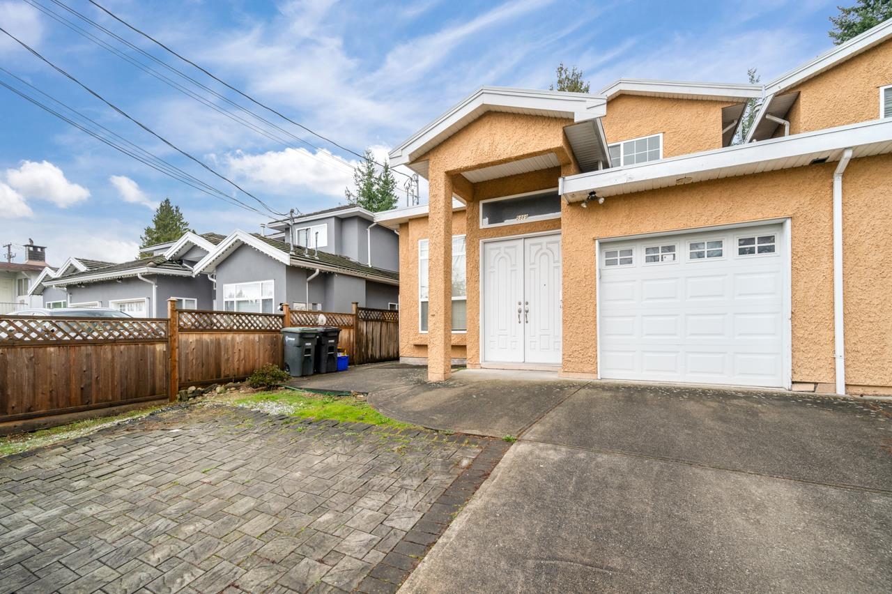 5898 RUMBLE STREET, Burnaby BC V5J 2C6, R3096915, BC,