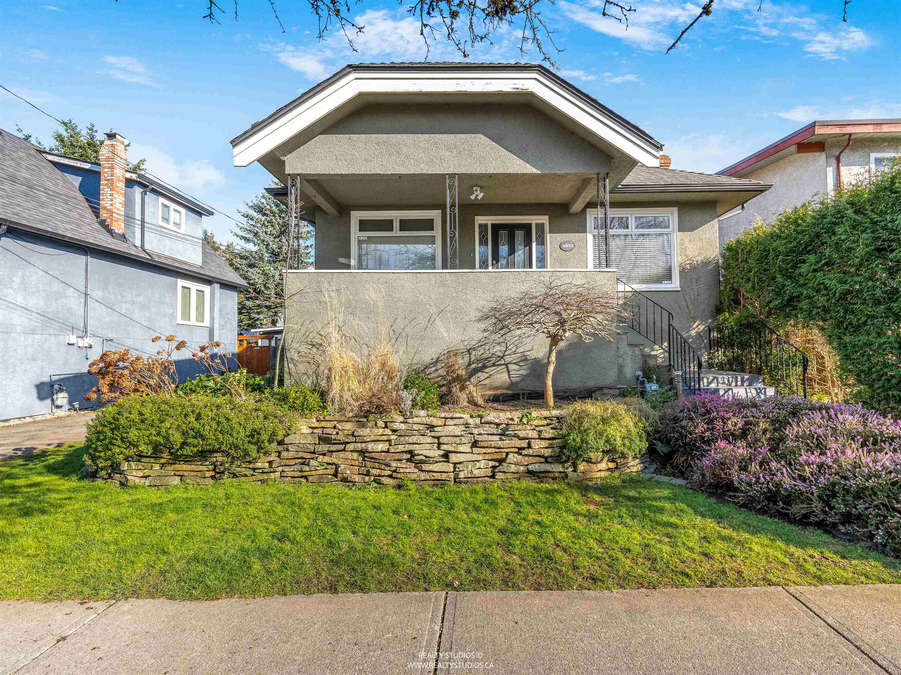 4072 ONTARIO STREET, Vancouver BC V5V 3G5, R3096977, BC,