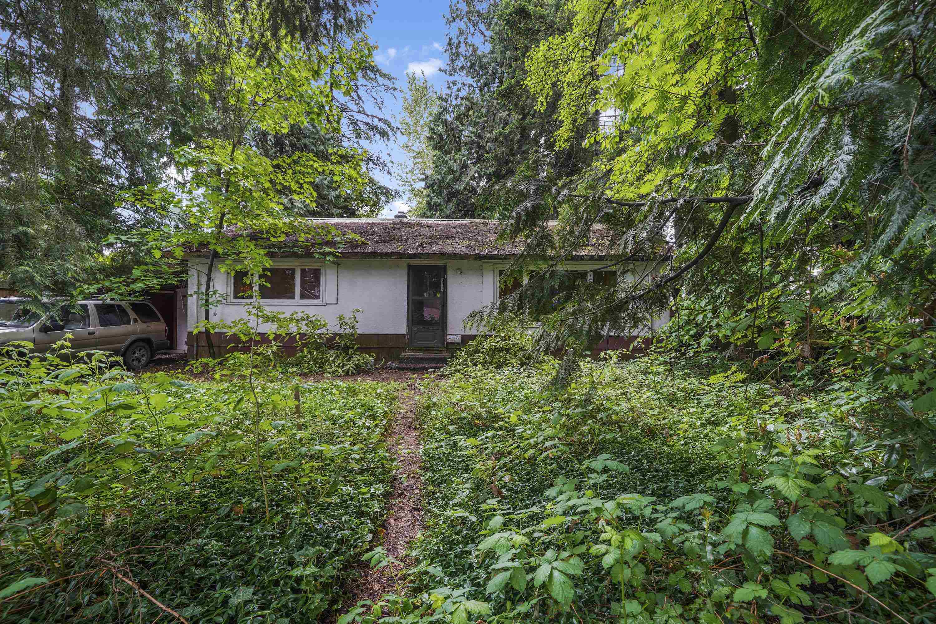 14924 90A AVENUE, Surrey BC V3R 1B4, R3097100, BC,