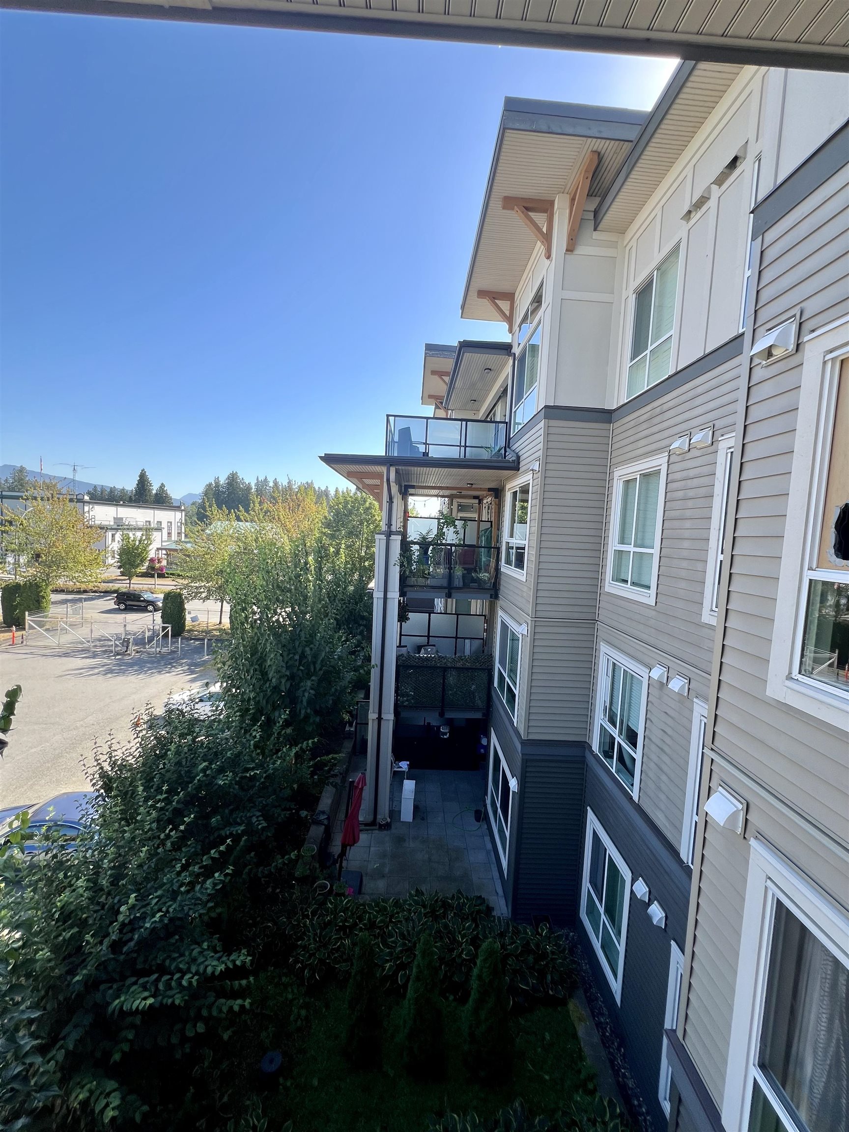 302 12409 HARRIS ROAD, R3097150, BC,