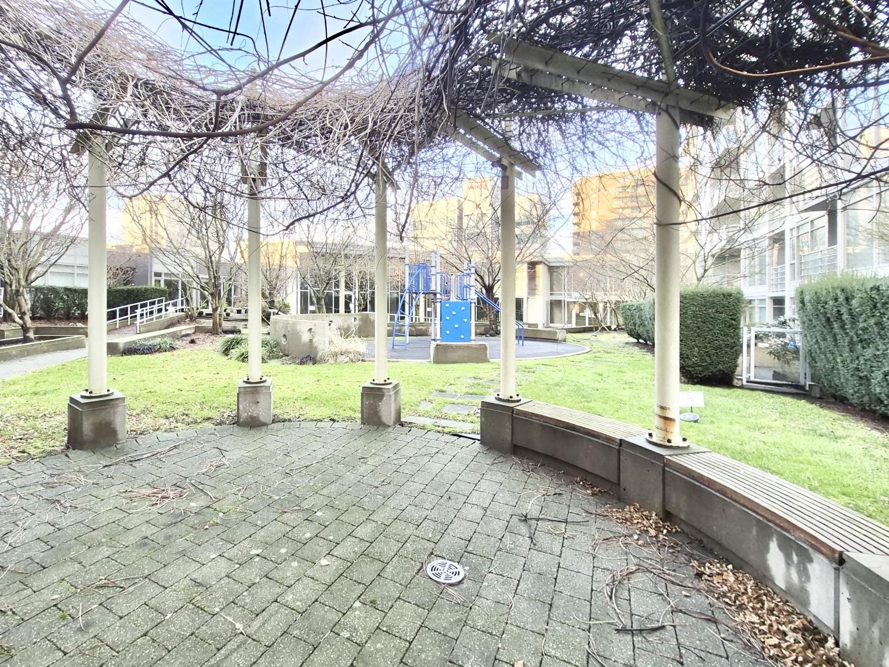 709 8068 WESTMINSTER, R3097201, BC,