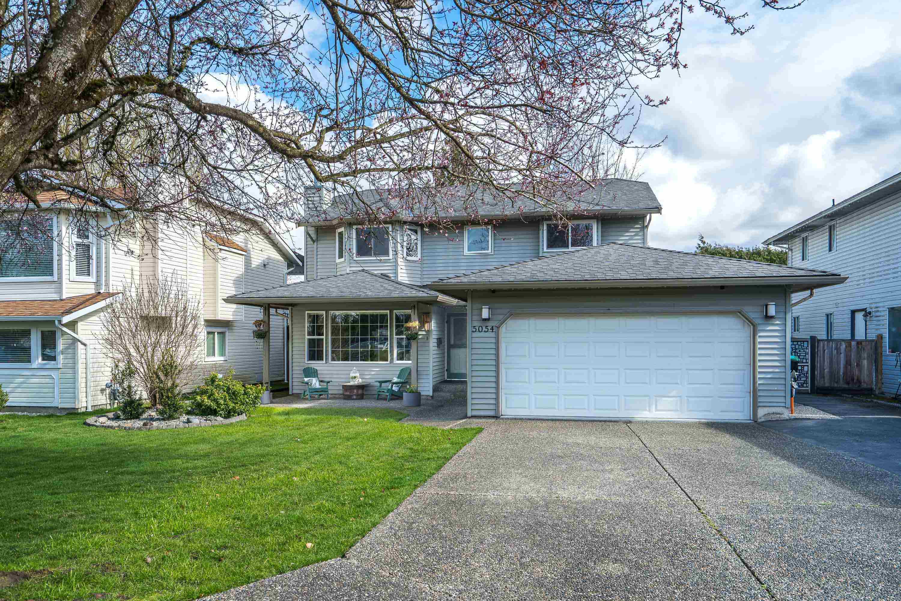 5054 207 STREET, Langley BC V3A 7T8, R3097295, BC,