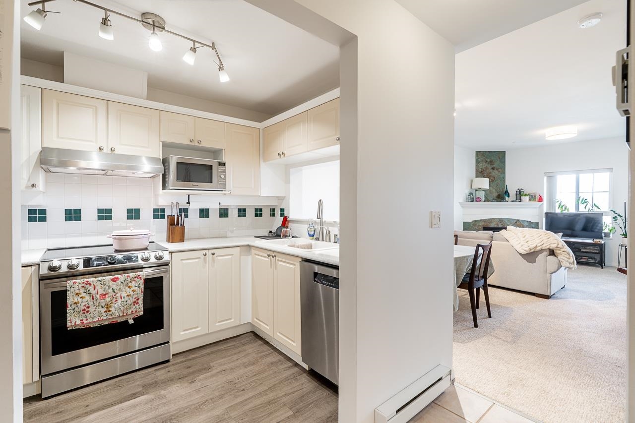 426 5500 ANDREWS ROAD, R3097360, BC,