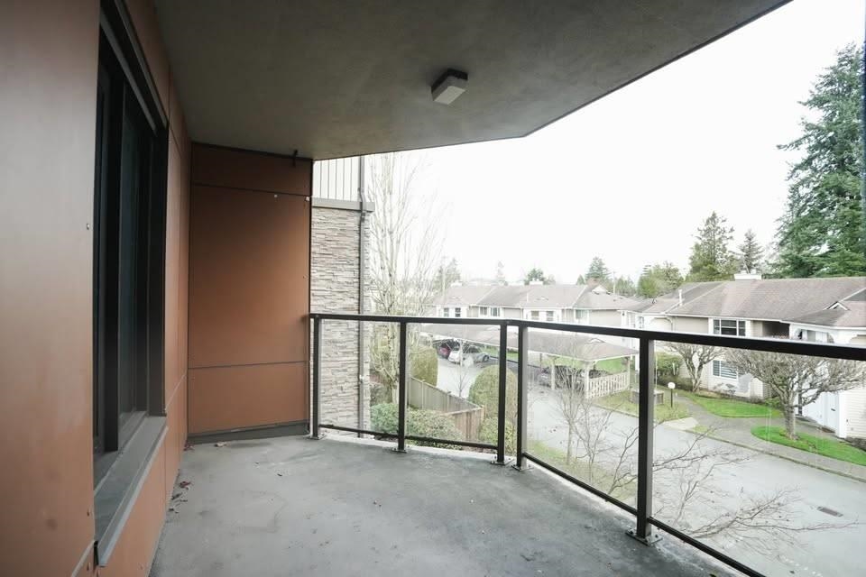 30X 9978 148 STREET, R3097431, BC,