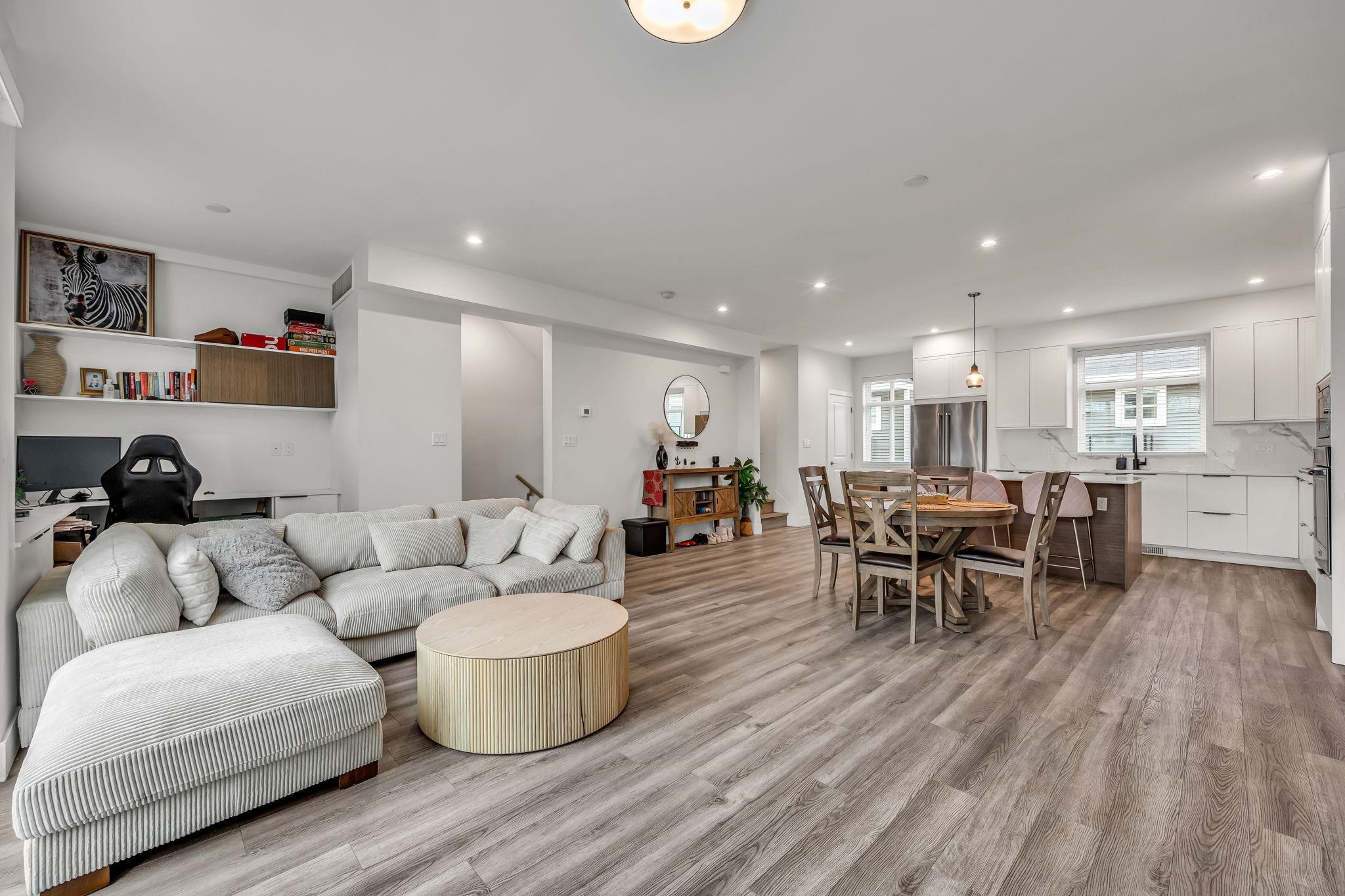 34 10488 124 STREET, R3097493, BC,