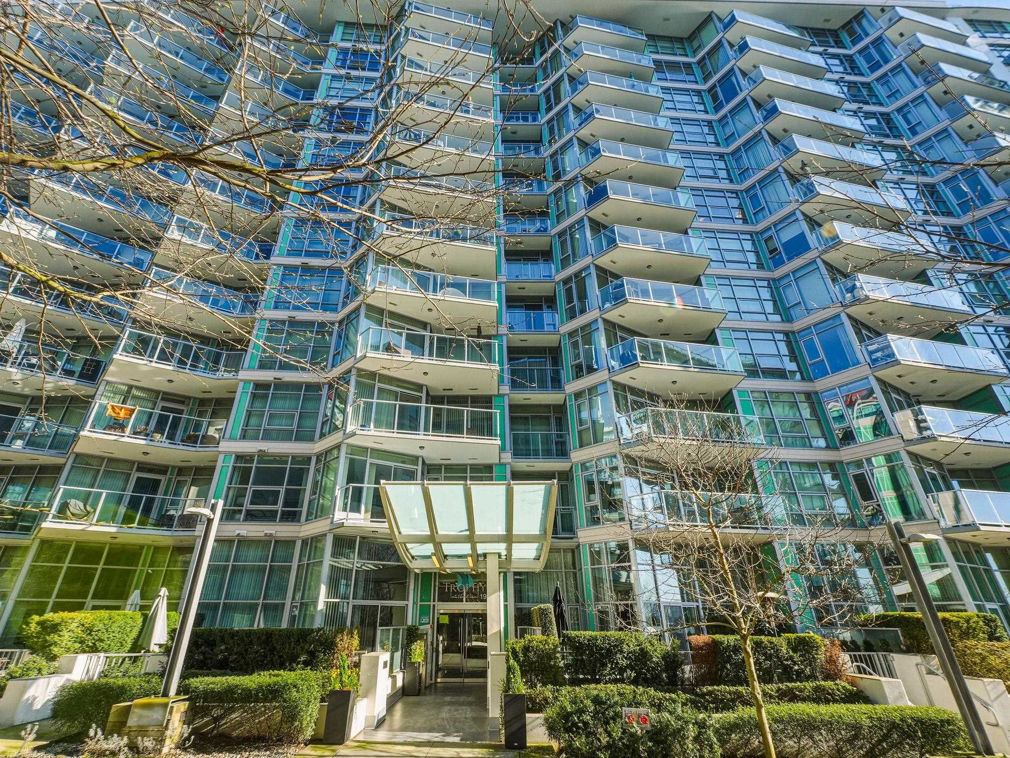 706 199 VICTORY SHIP WAY, R3097546, BC,