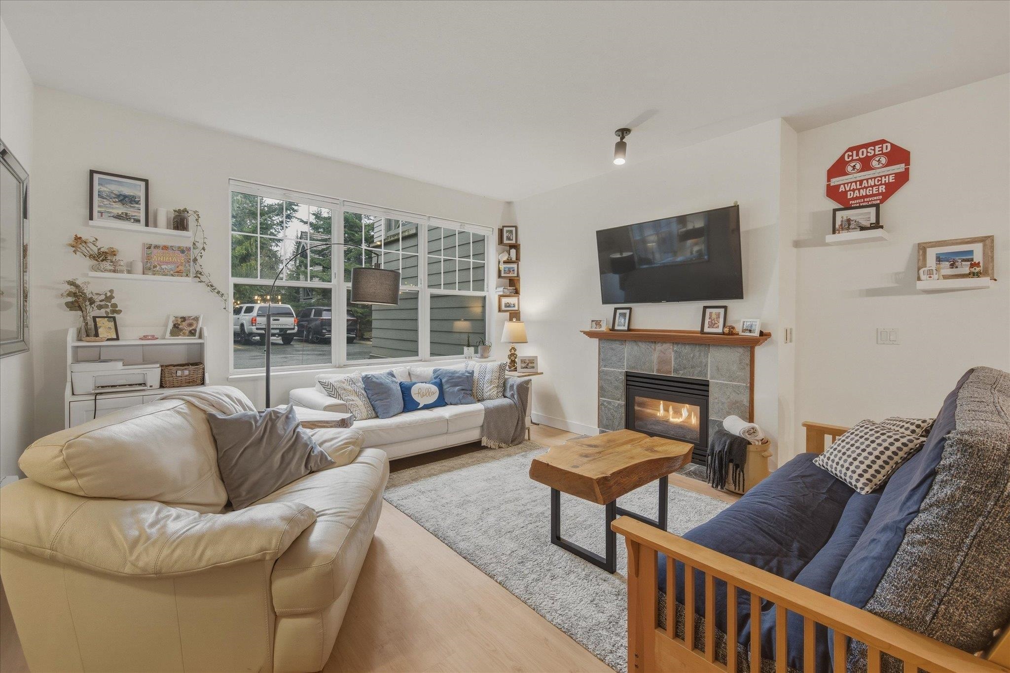 201 3300 PTARMIGAN PLACE, R3097751, BC,