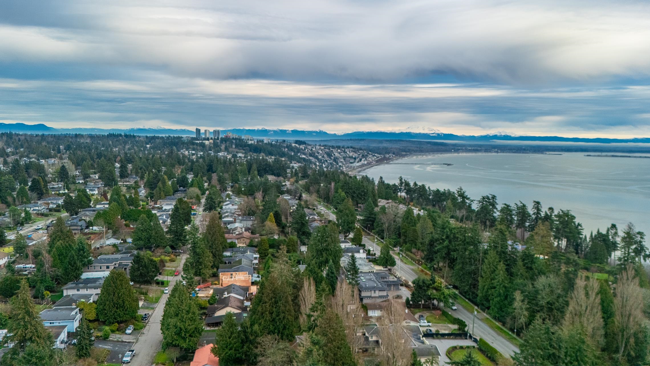 13600 BLACKBURN AVENUE, White Rock BC V4B 2Y8, R3097823, BC,