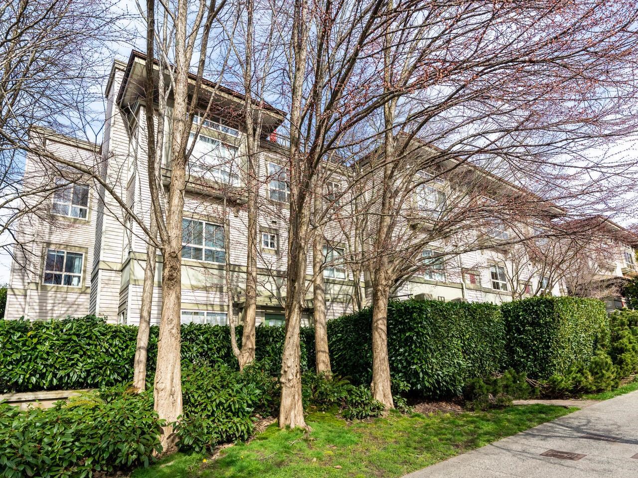 8 2375 BROADWAY STREET, R3097832, BC,