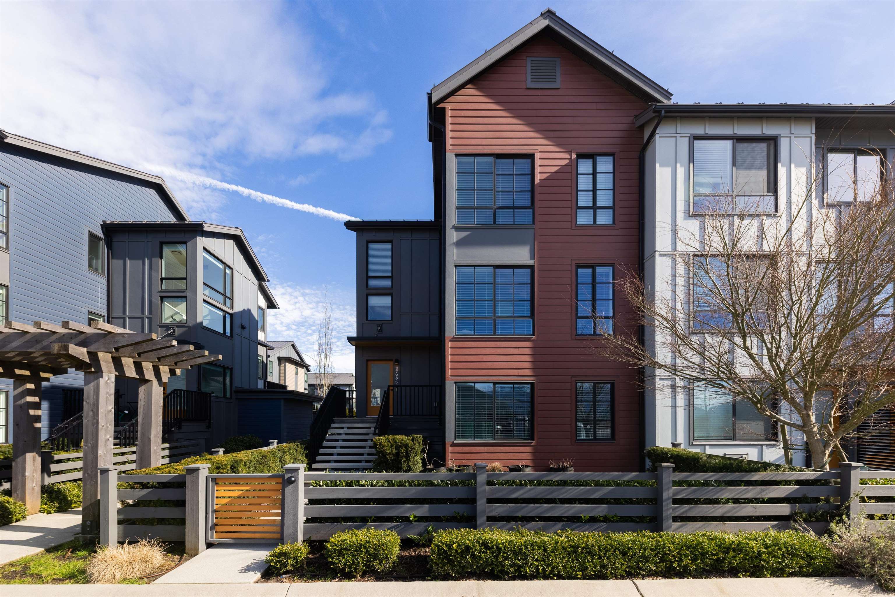 37995 HELM WAY, Squamish BC V8B 2A1, R3097849, BC,