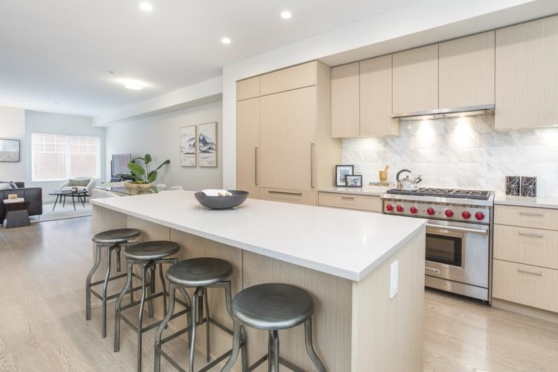 56 19451 SUTTON AVENUE, R3097918, BC,