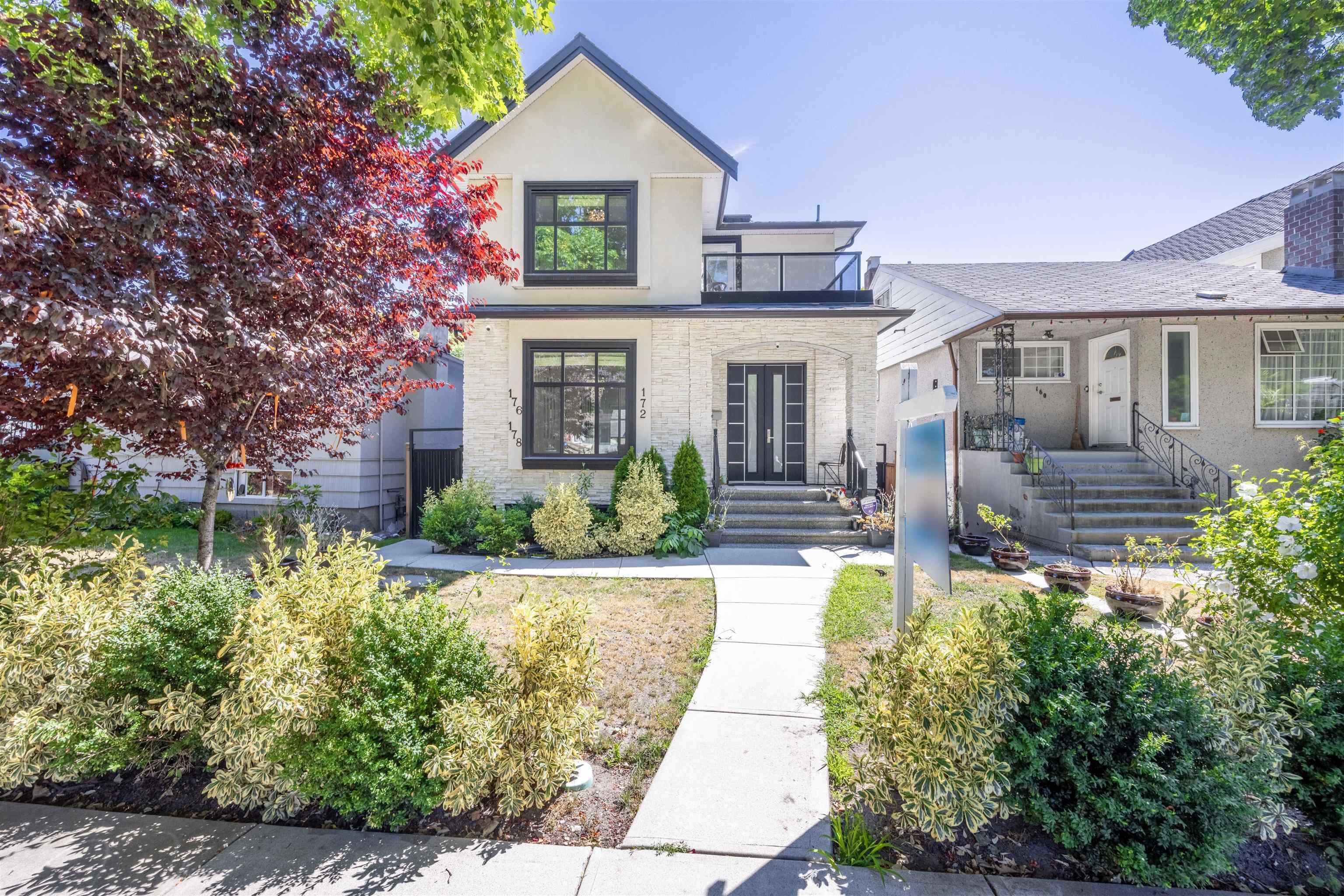 172 ONTARIO PLACE, Vancouver BC V5W 1S2, R3097919, BC,