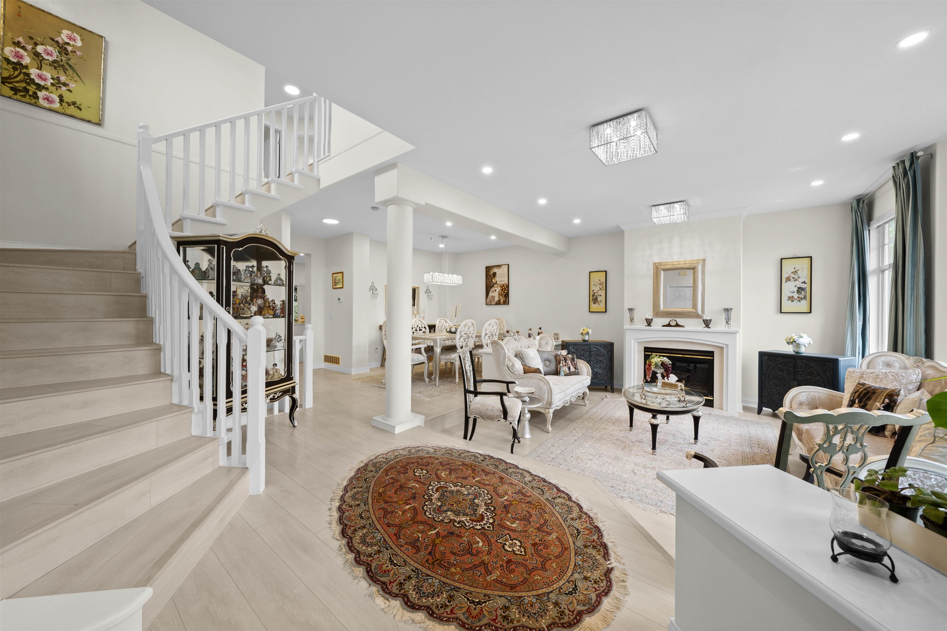 124 2979 PANORAMA DRIVE, R3098198, BC,