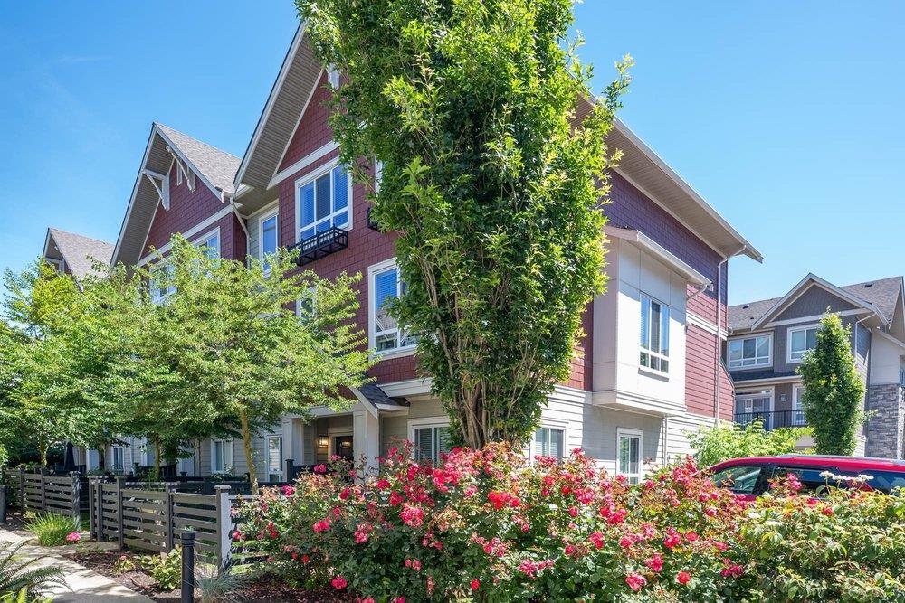 559 4688 HAWK LANE, R3098230, BC,