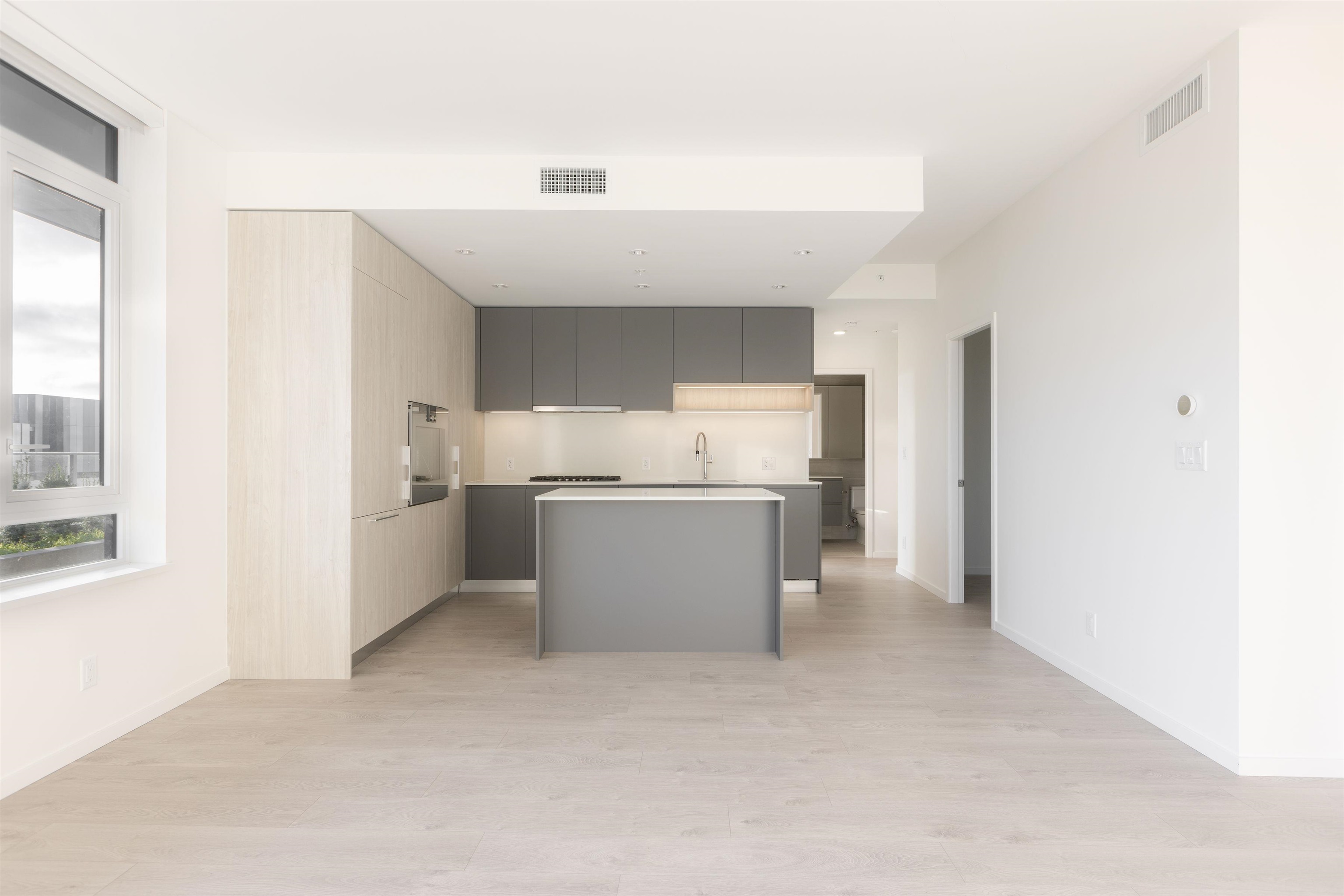 449 6500 MINORU BOULEVARD, R3098384, BC,