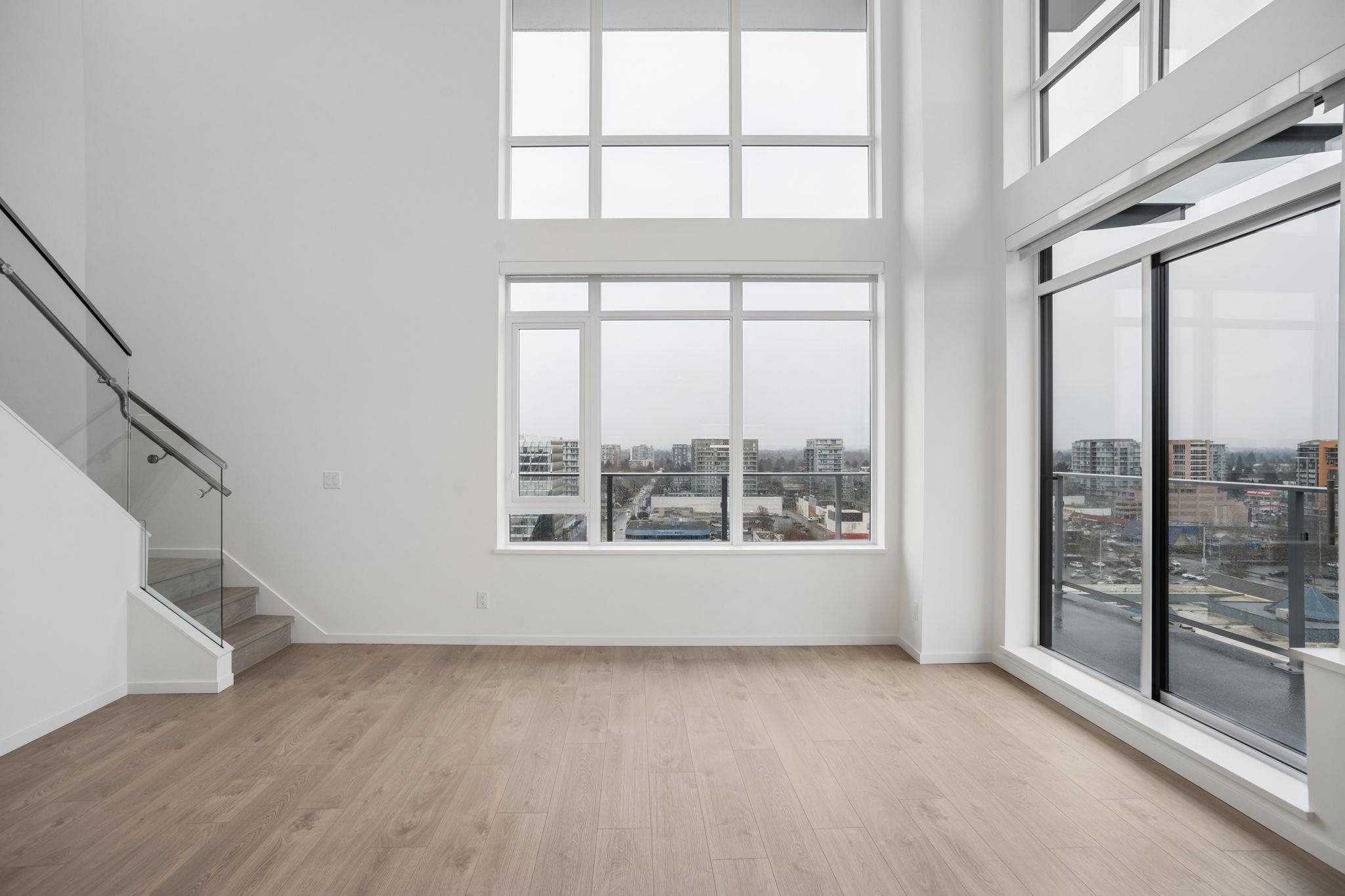 1320 6300 MINORU BOULEVARD, R3098397, BC,