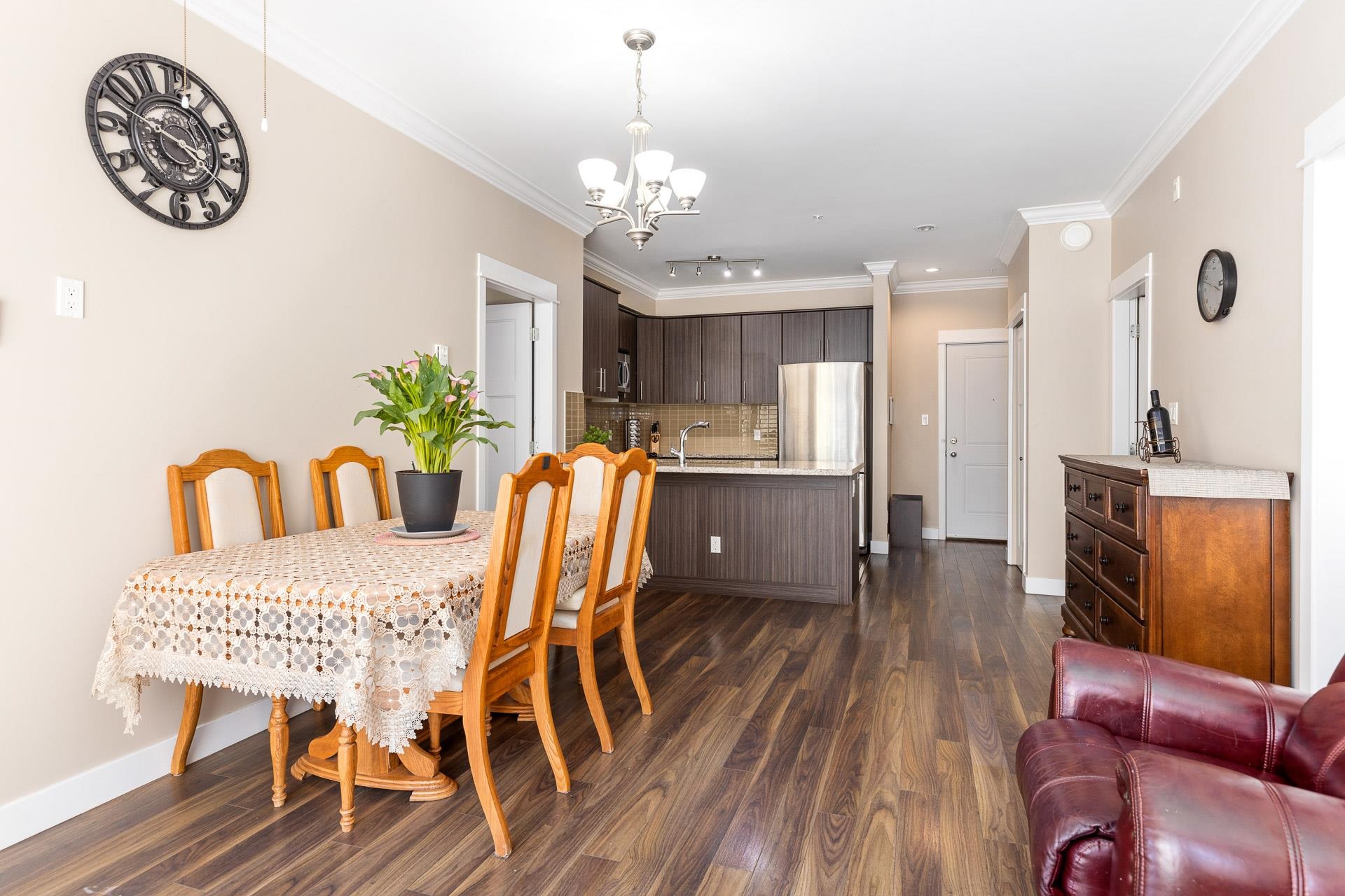 219 6888 ROYAL OAK AVENUE, R3098474, BC,