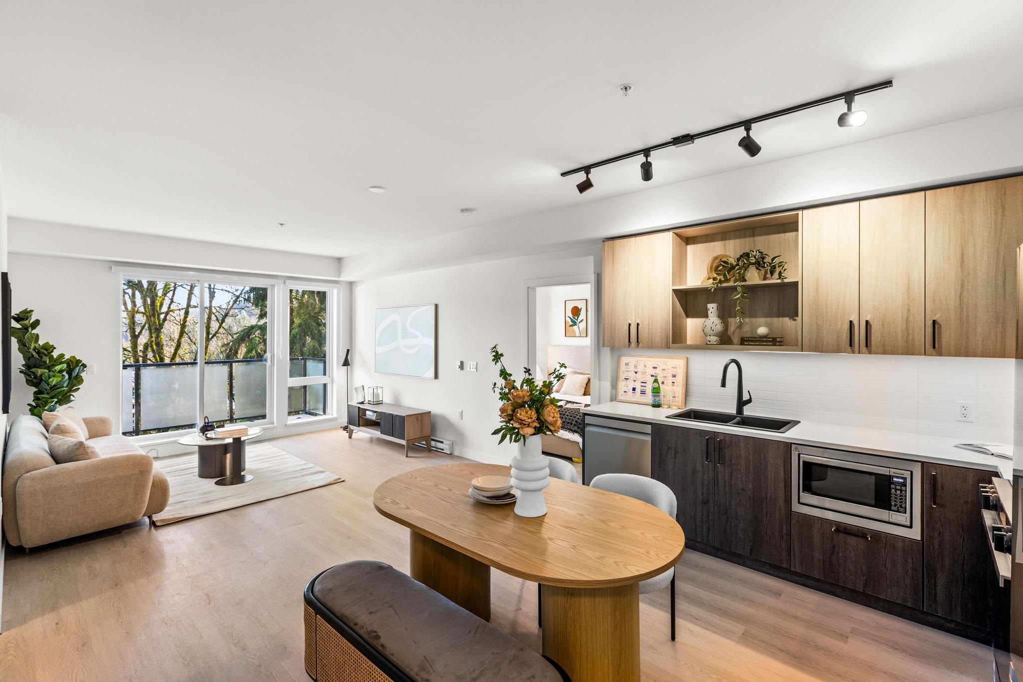 407 2002 ST. GEORGE STREET, R3098497, BC,