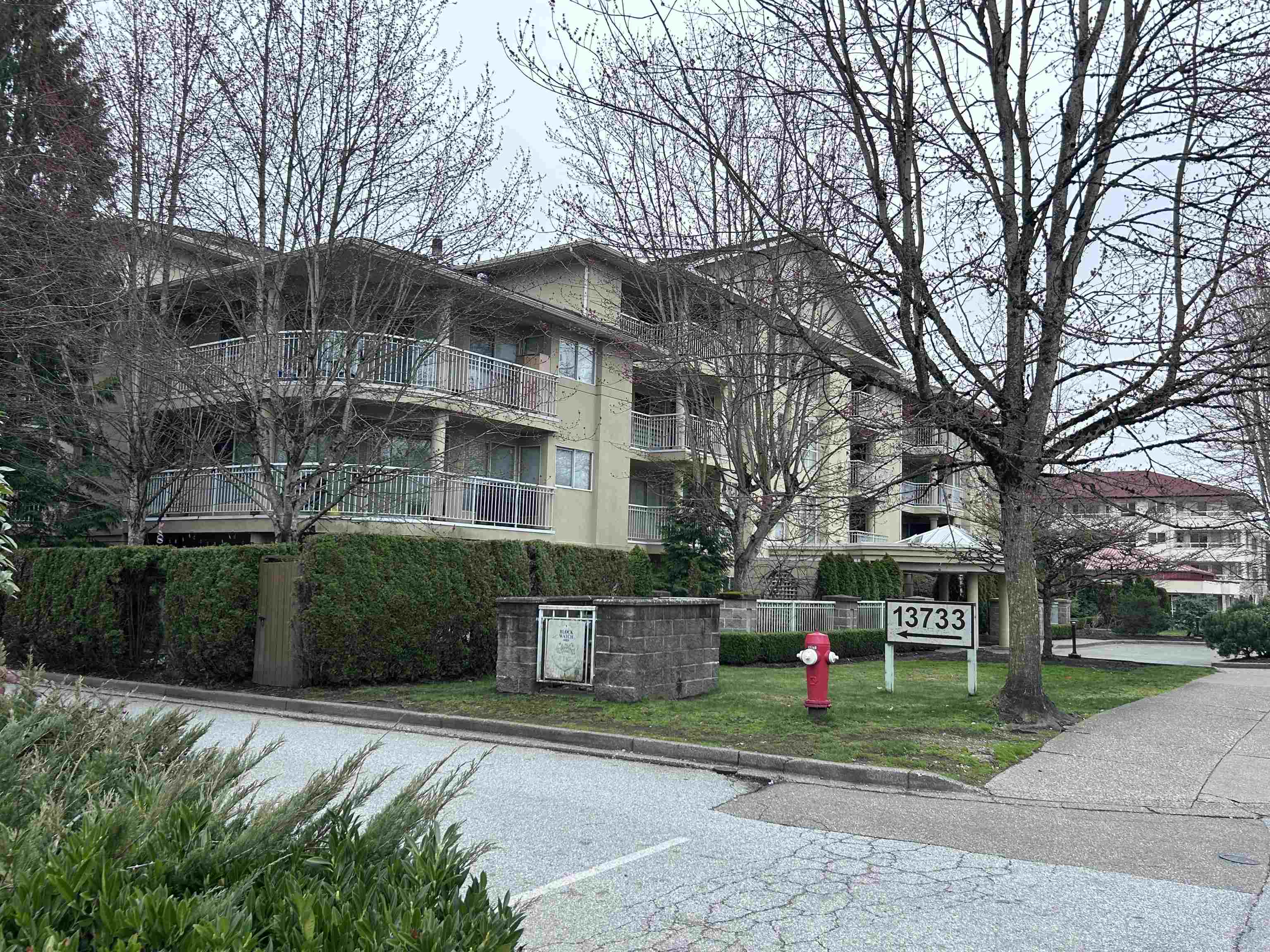 411 13733 74 AVENUE, R3098517, BC,