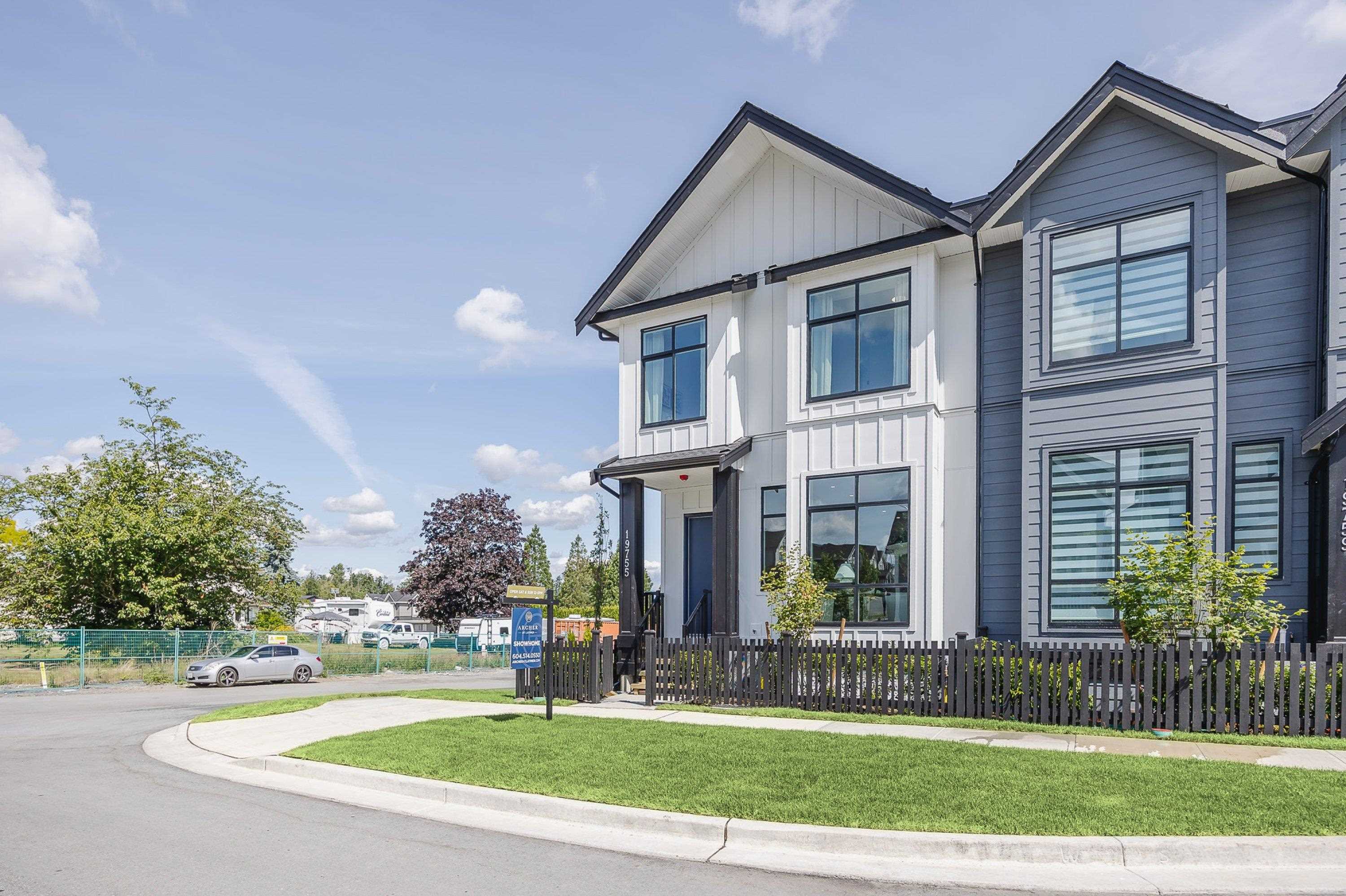 19763 75B AVENUE, Langley BC V2Y 1S1, R3098638, BC,