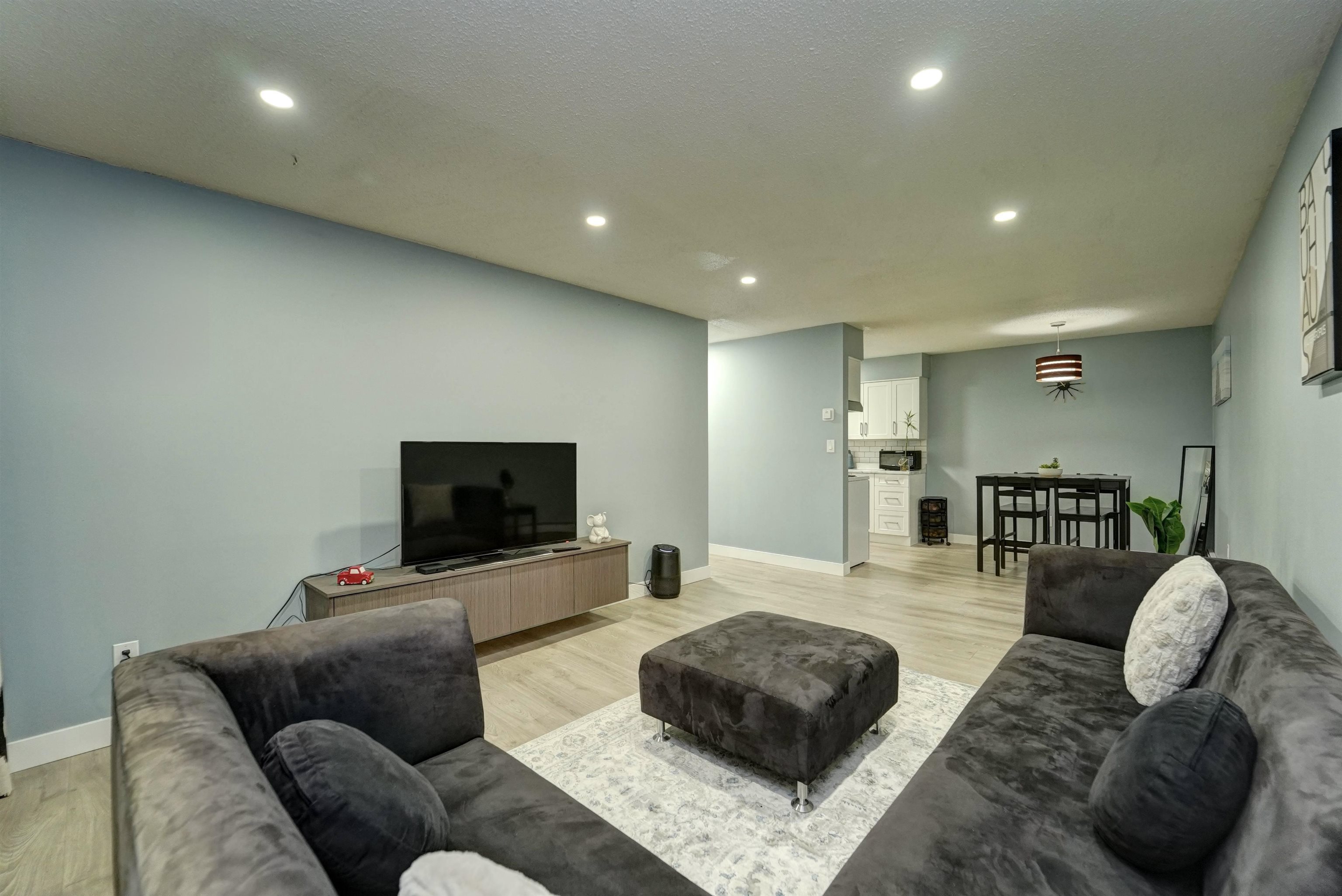 202 33450 GEORGE FERGUSON WAY, R3098789, BC,