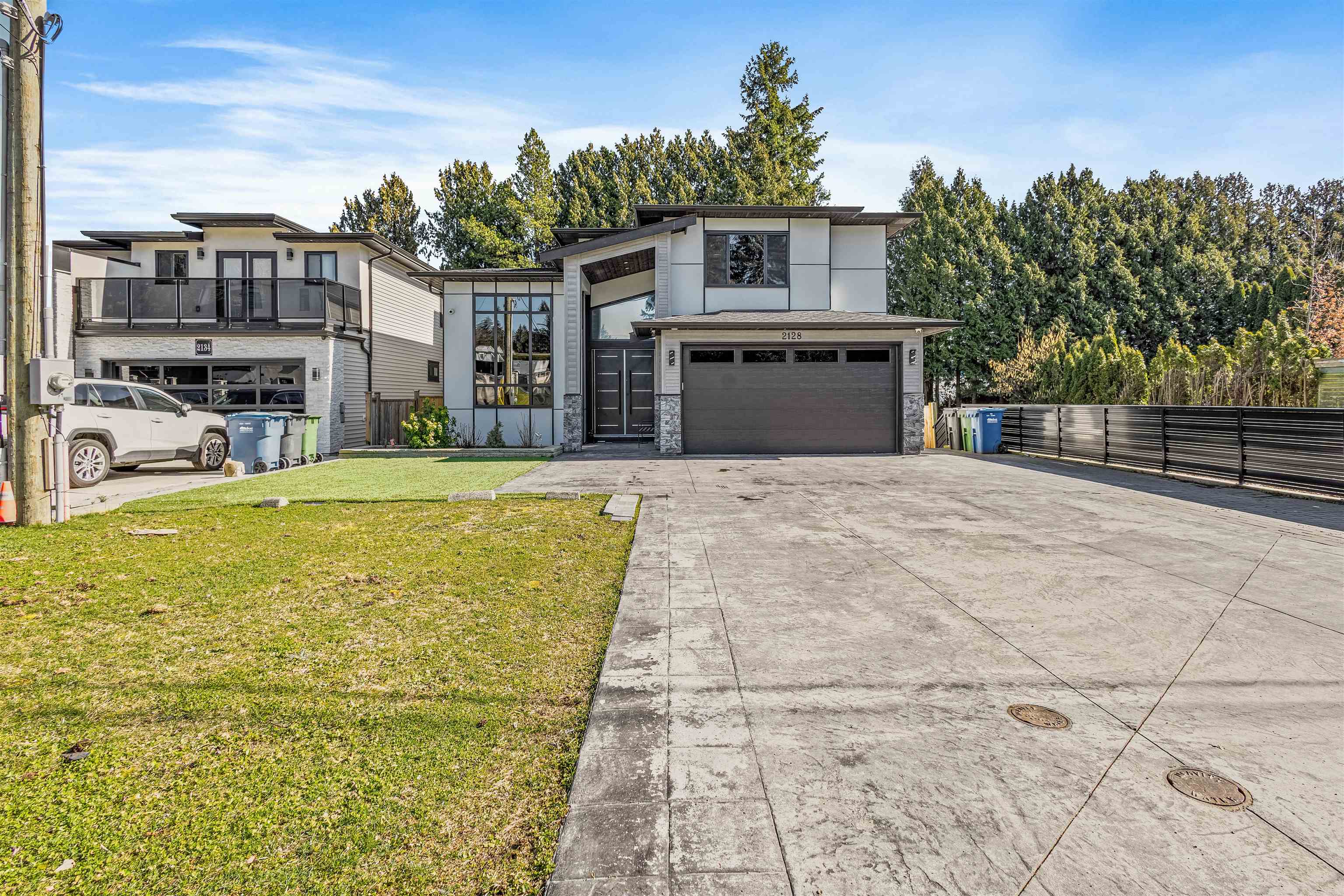 2128 OAKRIDGE CRESCENT, Abbotsford BC V2T 6A8, R3098809, BC,
