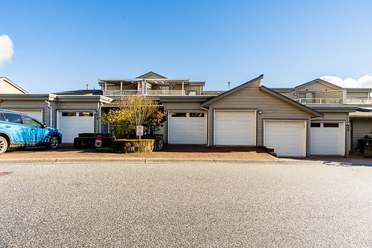37 323 GOVERNORS COURT, R3098972, BC,