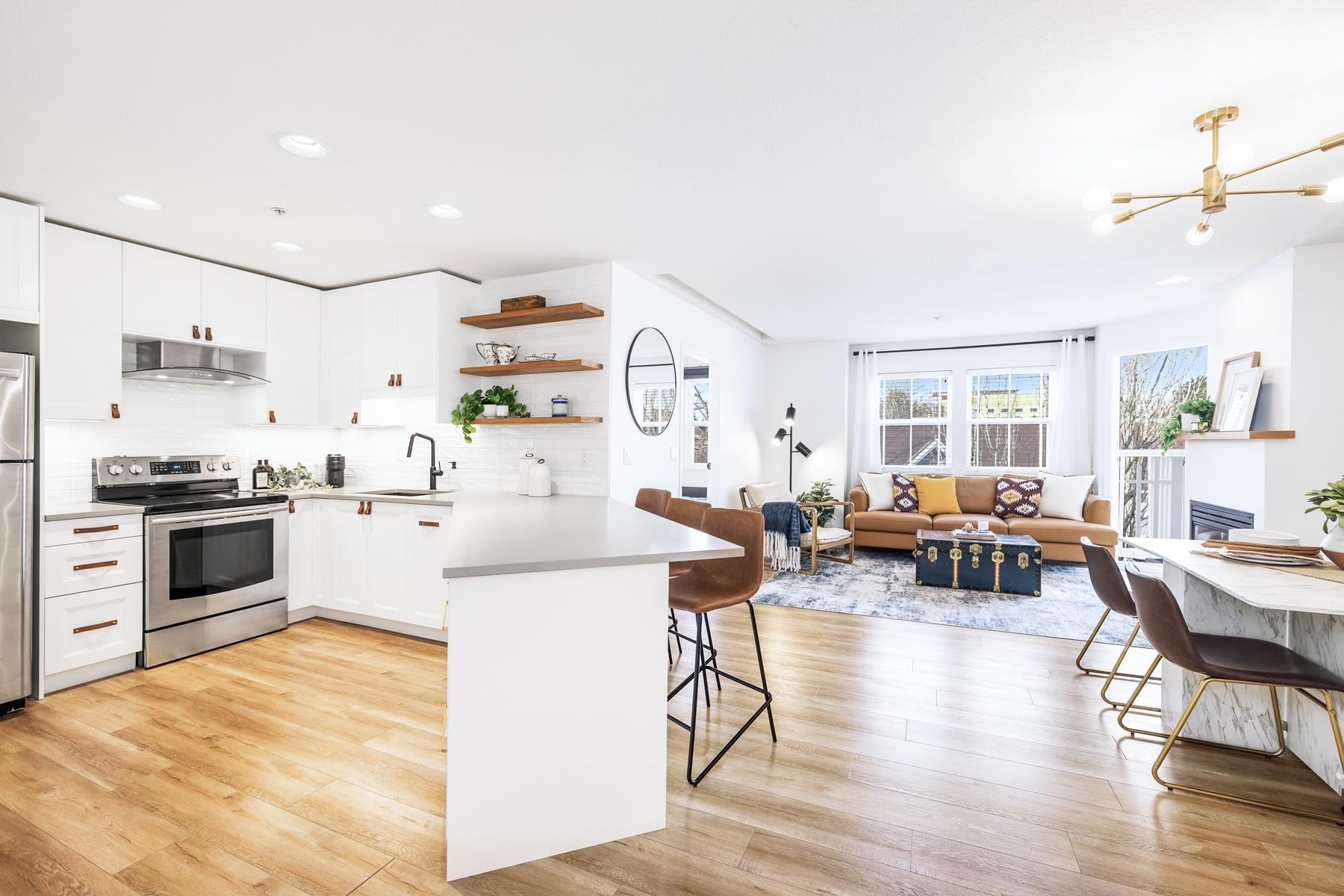 PH10 1702 56 STREET, R3099044, BC,